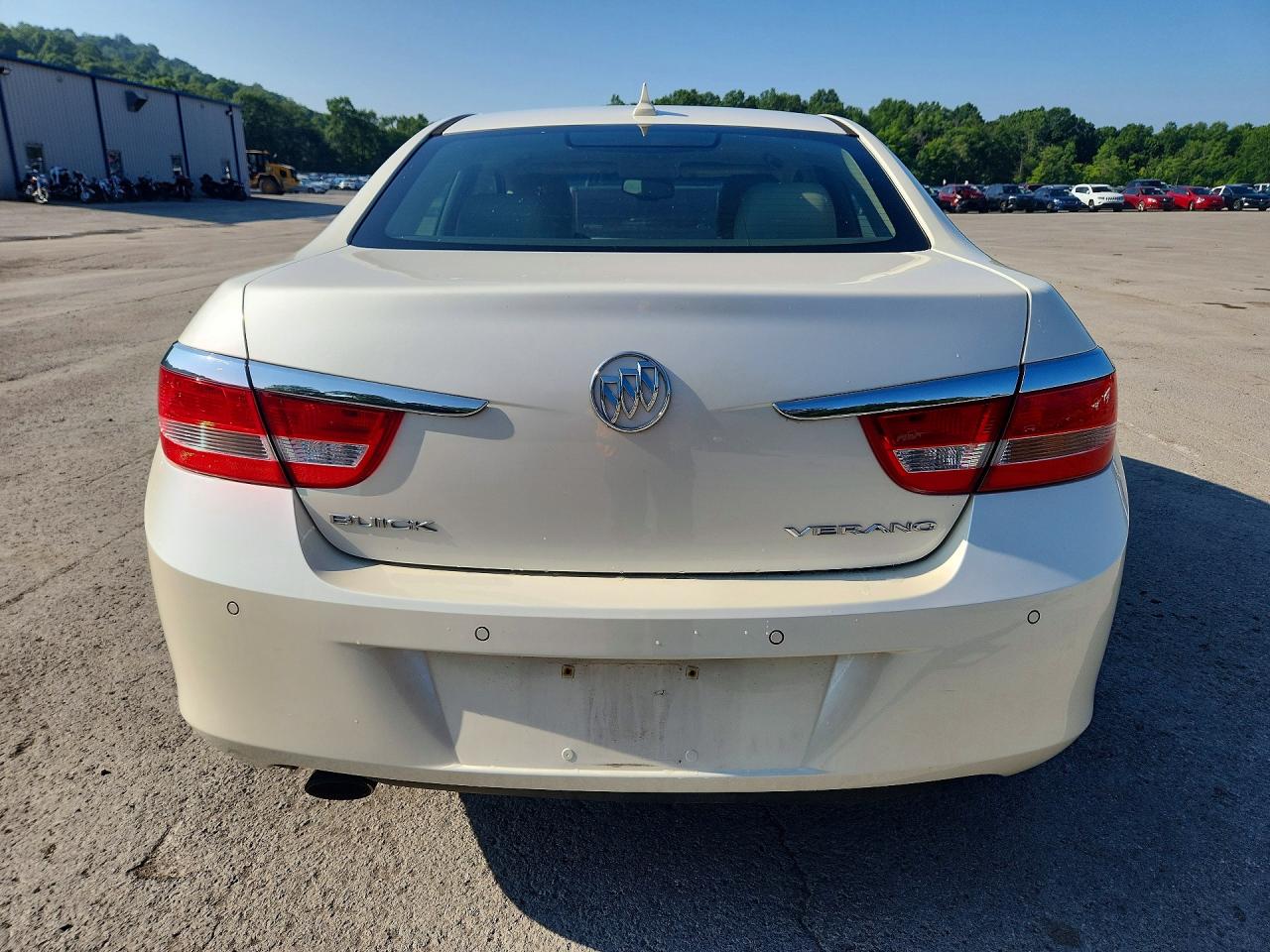2012 Buick Verano Convenience Beige vin: 1G4PR5SK3C4152900