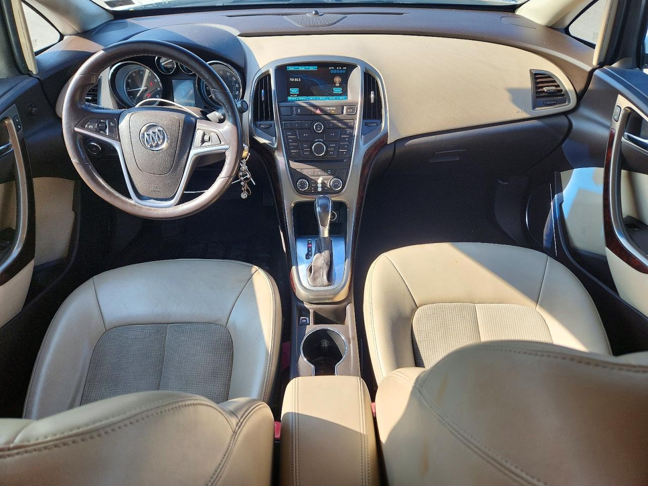 2012 Buick Verano Convenience Beige vin: 1G4PR5SK3C4152900