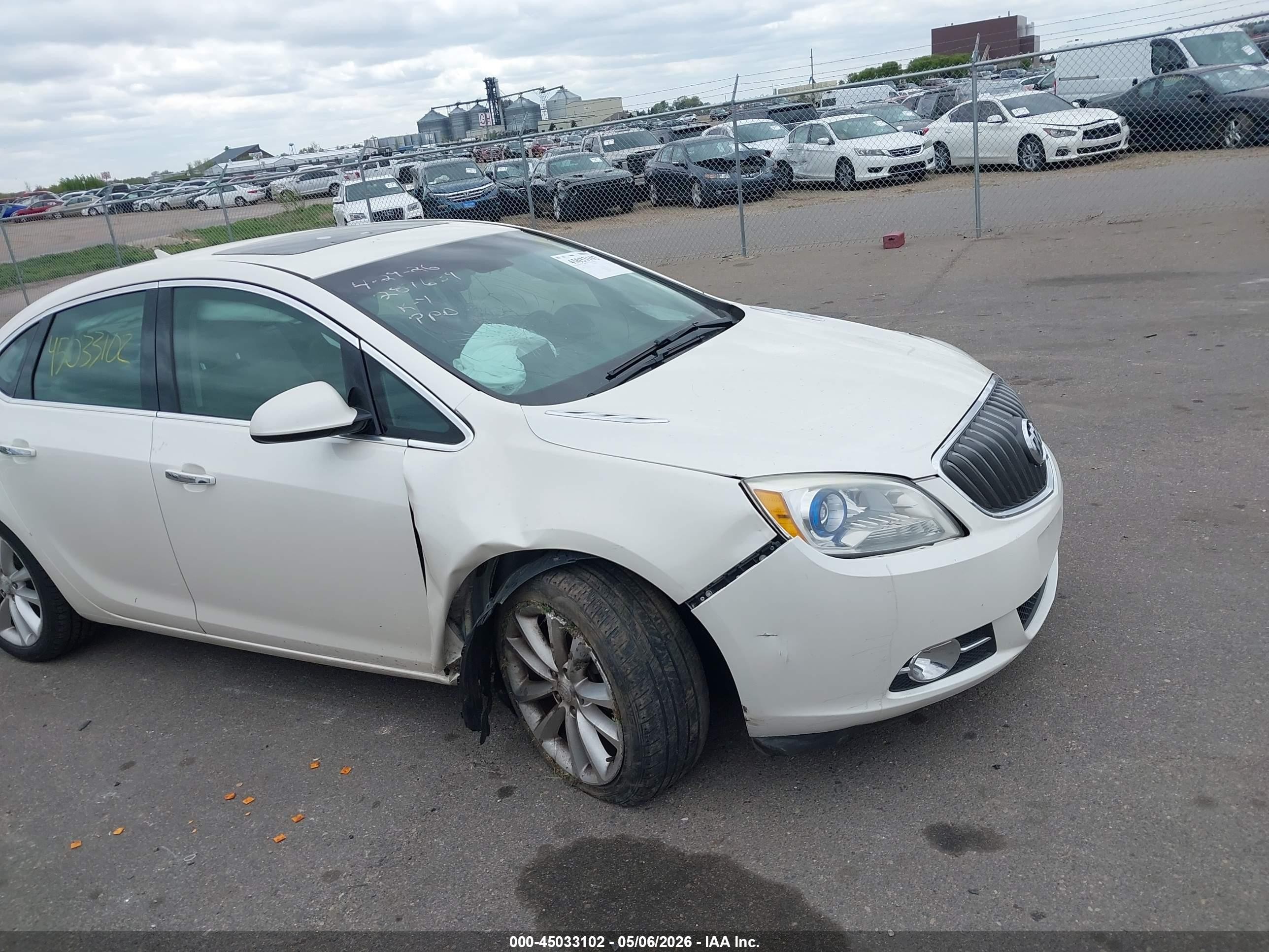 2012 Buick Verano Convenience Group White vin: 1G4PR5SK3C4201531
