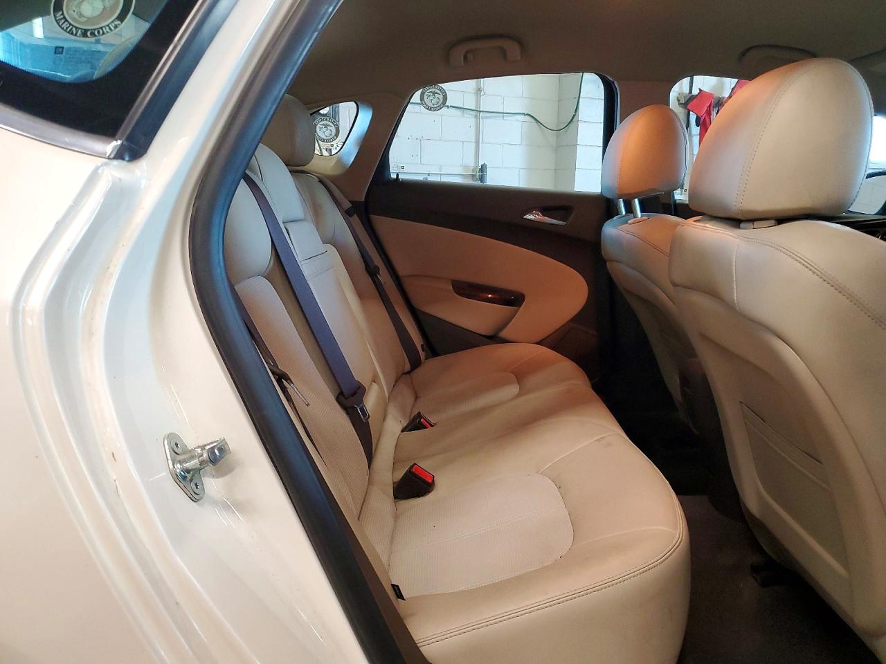 2013 Buick Verano Convenience White vin: 1G4PR5SK3D4146306