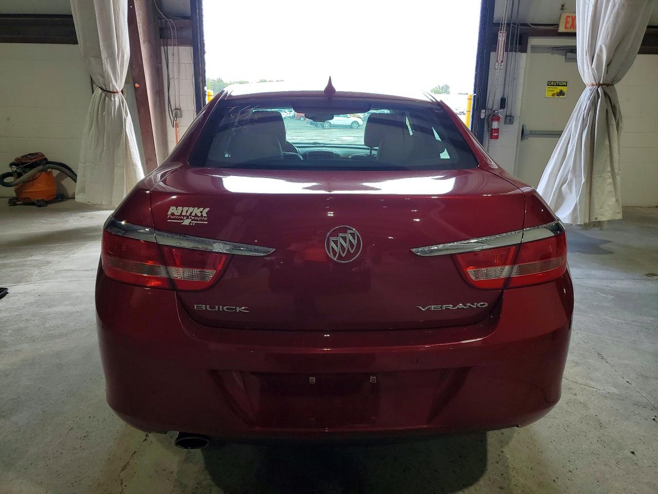 2013 Buick Verano Convenience Red vin: 1G4PR5SK3D4251931