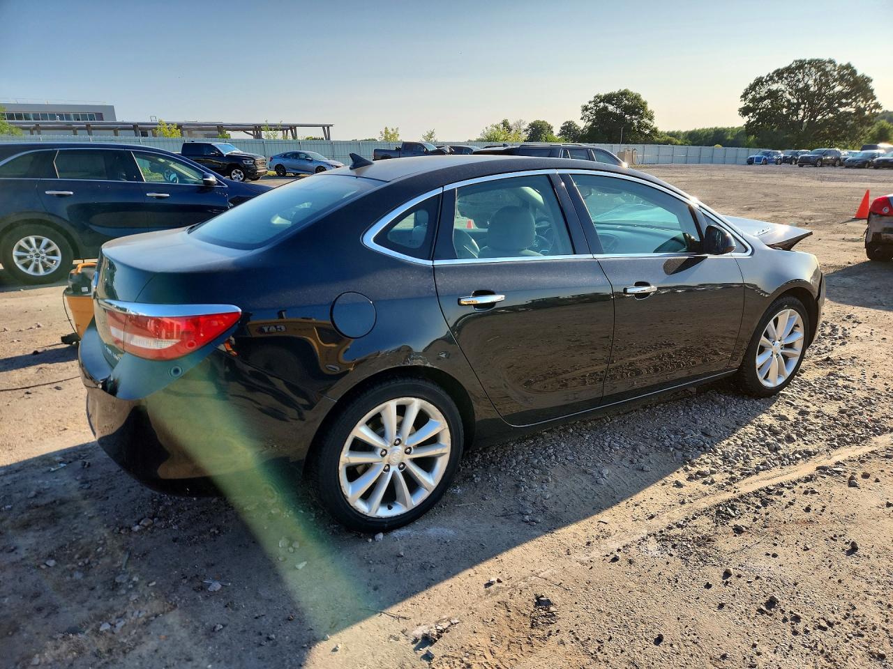 2014 Buick Verano Convenience Черный vin: 1G4PR5SK3E4212600