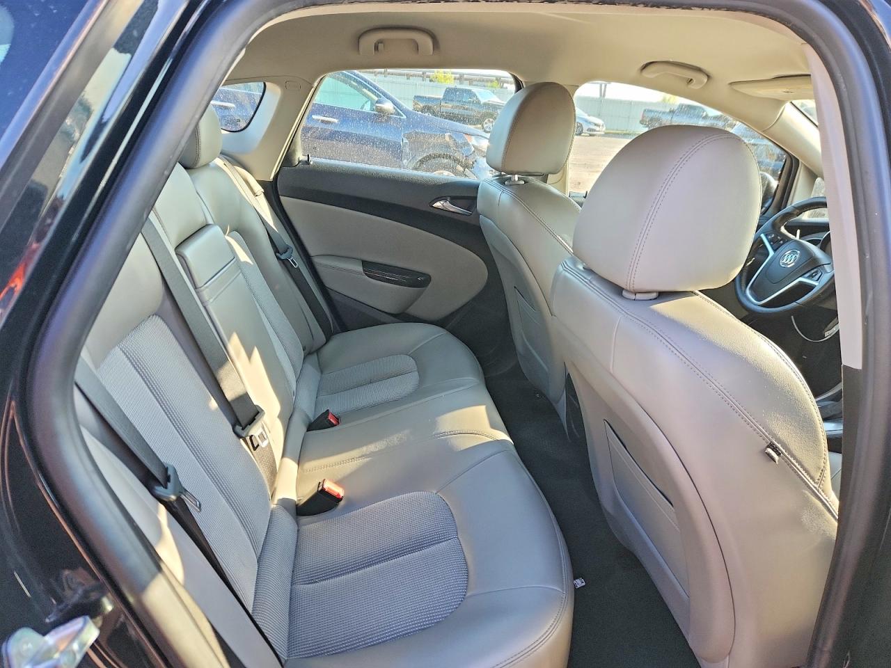 2014 Buick Verano Convenience Черный vin: 1G4PR5SK3E4212600