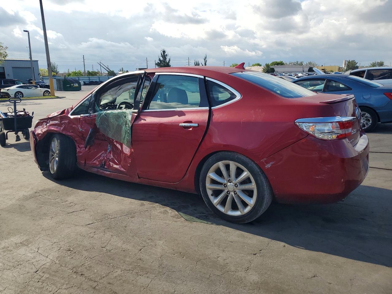 2013 Buick Verano Convenience Бордовый vin: 1G4PR5SK4D4224799
