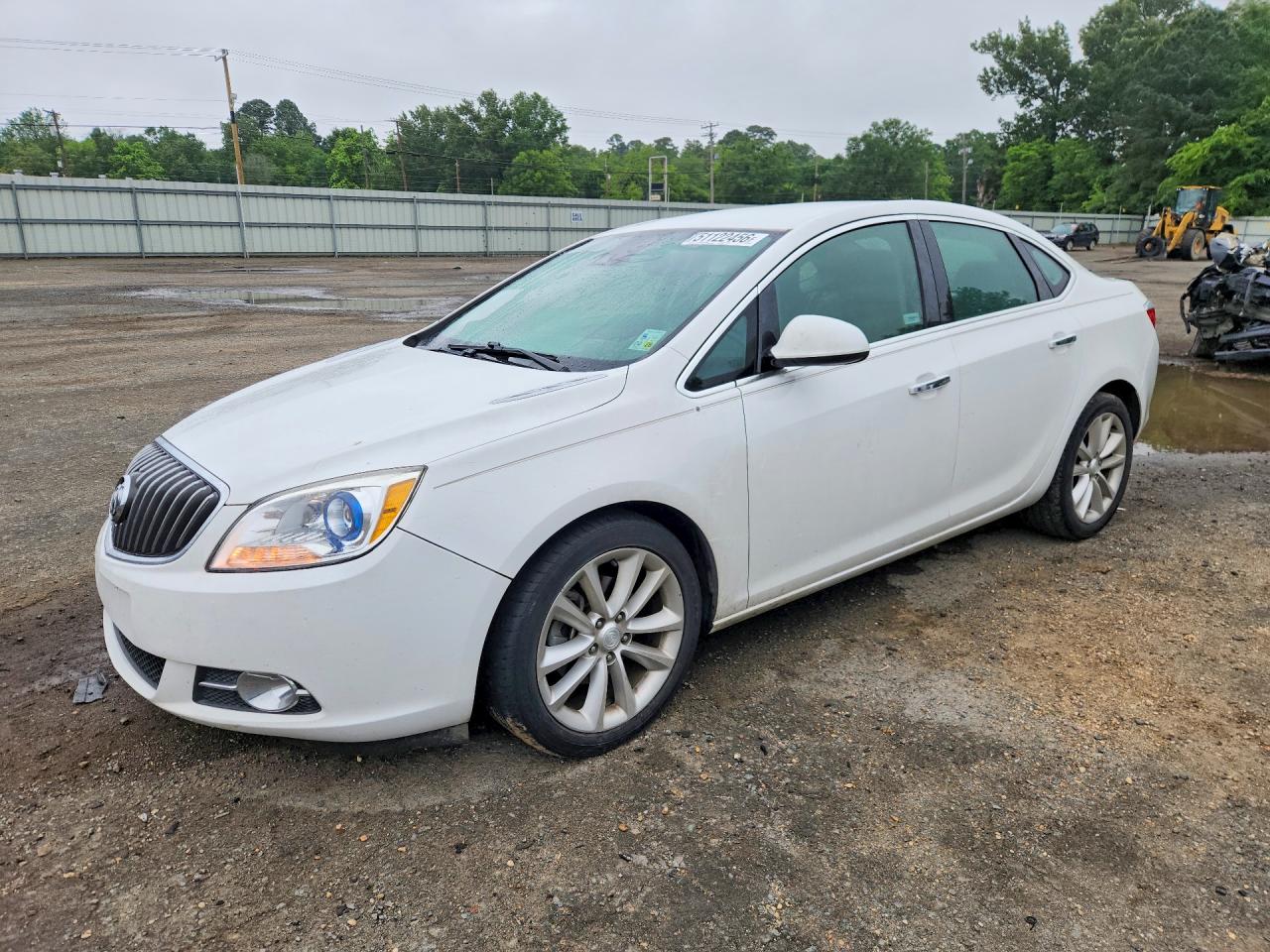 2014 Buick Verano Convenience White vin: 1G4PR5SK4E4163536