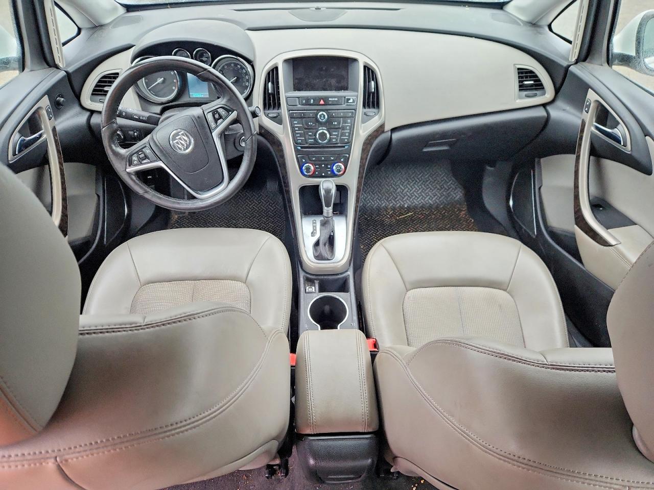 2014 Buick Verano Convenience Белый vin: 1G4PR5SK4E4163536