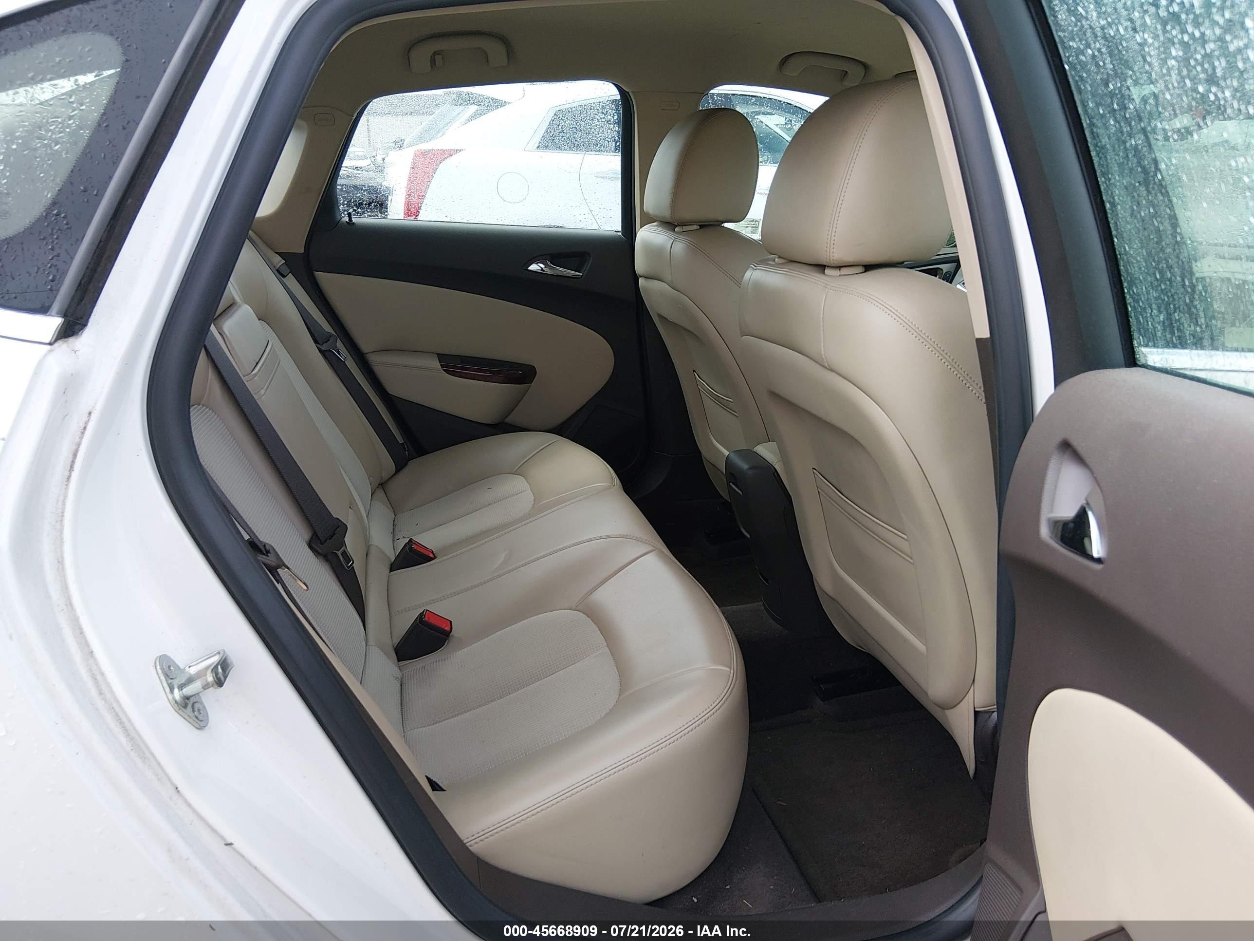 2013 Buick Verano Convenience Group Белый vin: 1G4PR5SK5D4211172