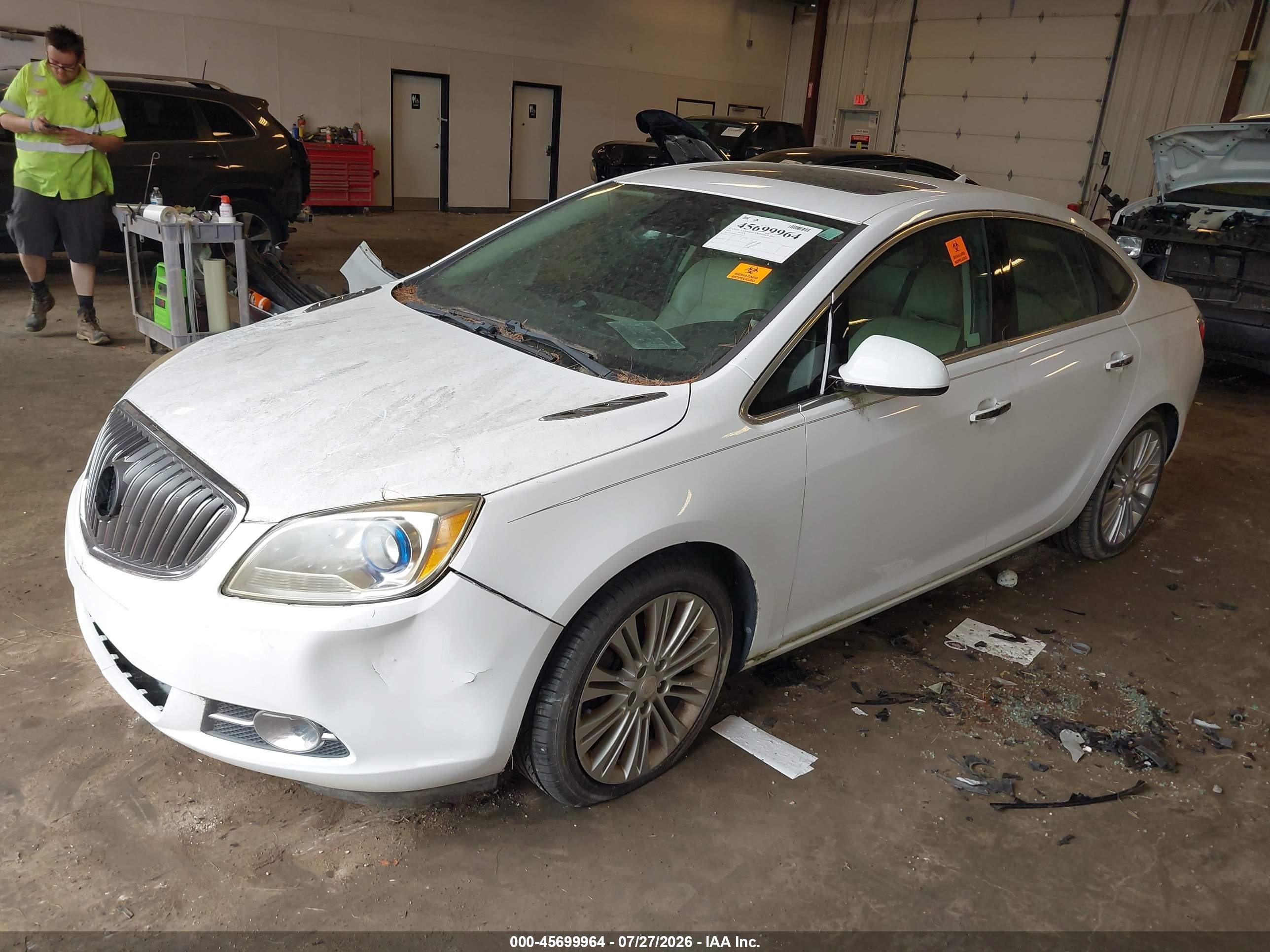 2013 Buick Verano Convenience Group Белый vin: 1G4PR5SK5D4246553