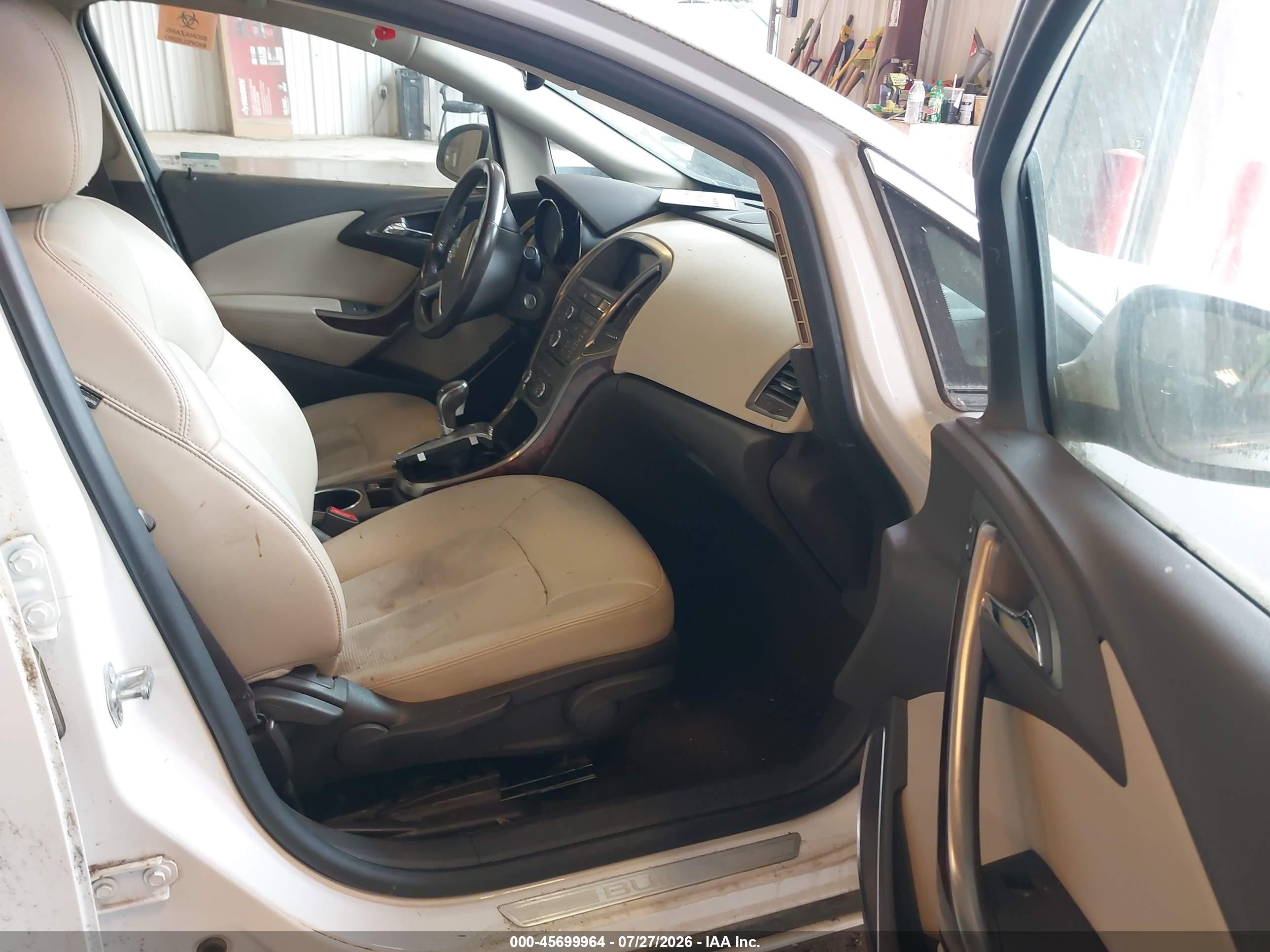 2013 Buick Verano Convenience Group Белый vin: 1G4PR5SK5D4246553