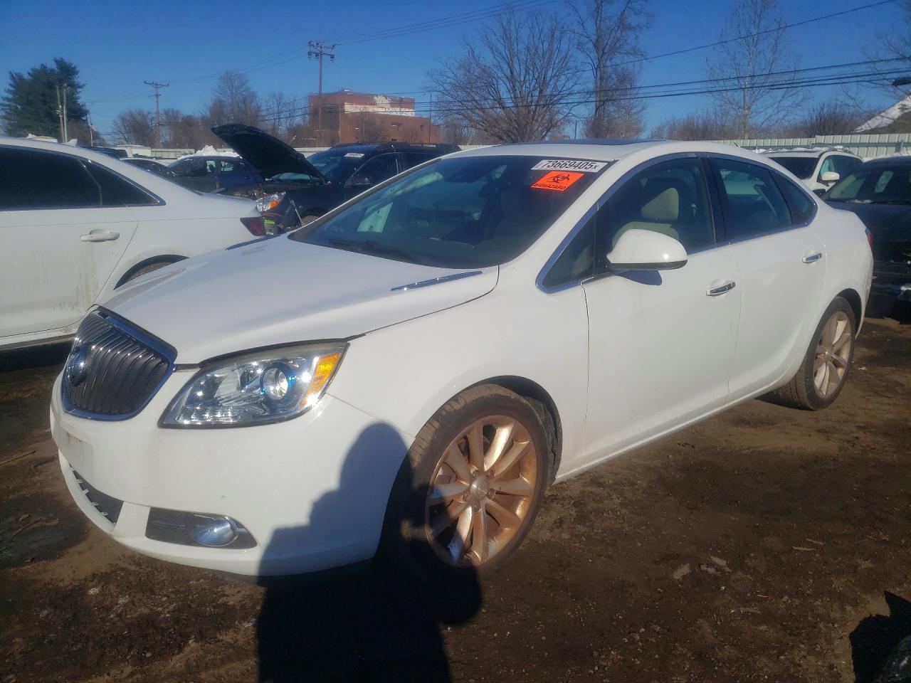 2014 Buick Verano Convenience White vin: 1G4PR5SK5E4122137
