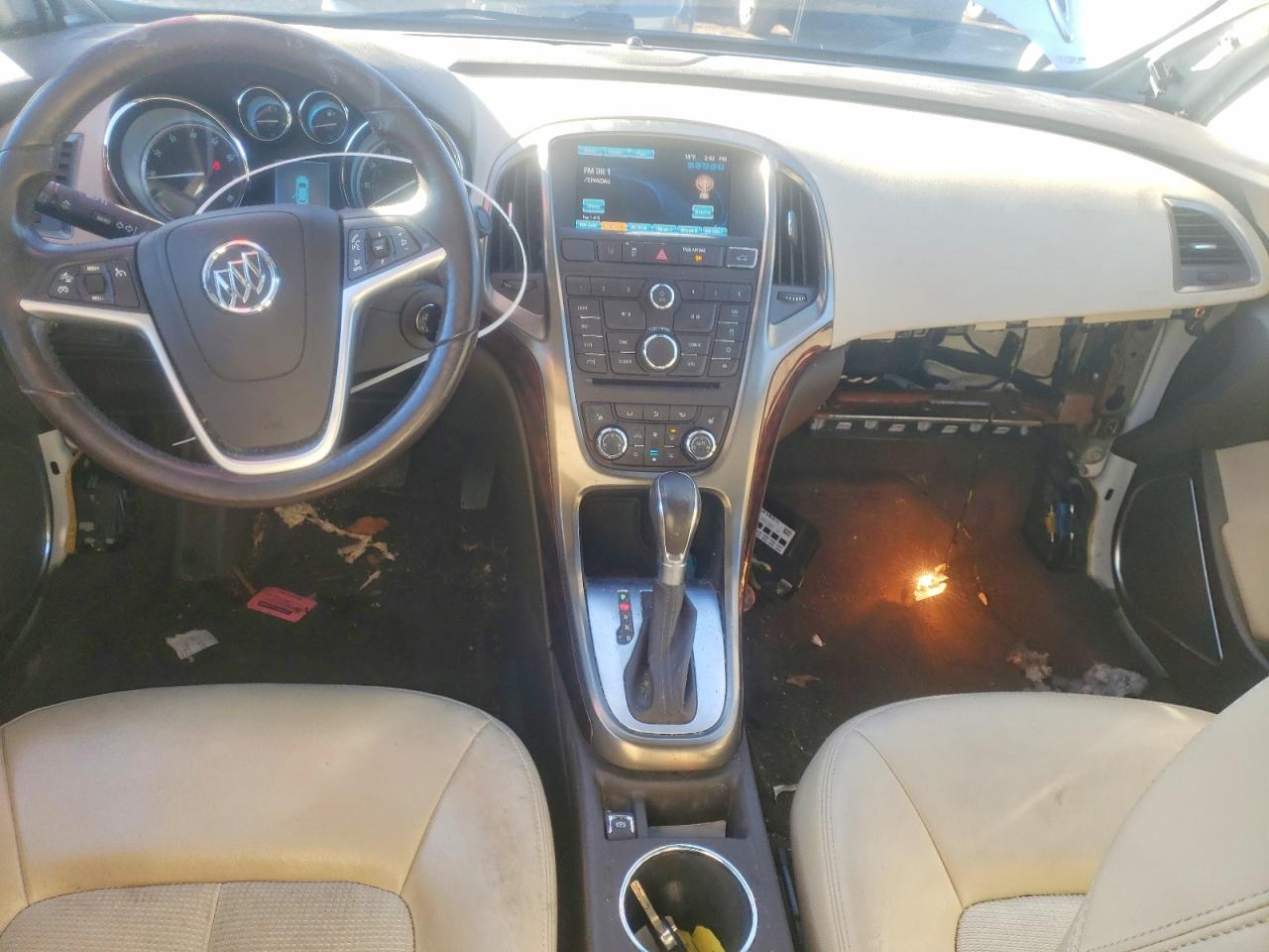 2014 Buick Verano Convenience White vin: 1G4PR5SK5E4122137