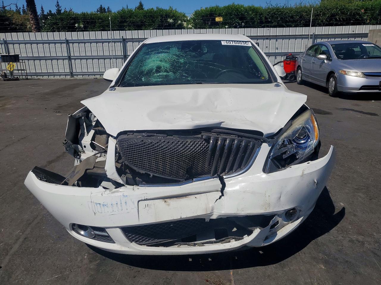 2014 Buick Verano Convenience White vin: 1G4PR5SK5E4233710