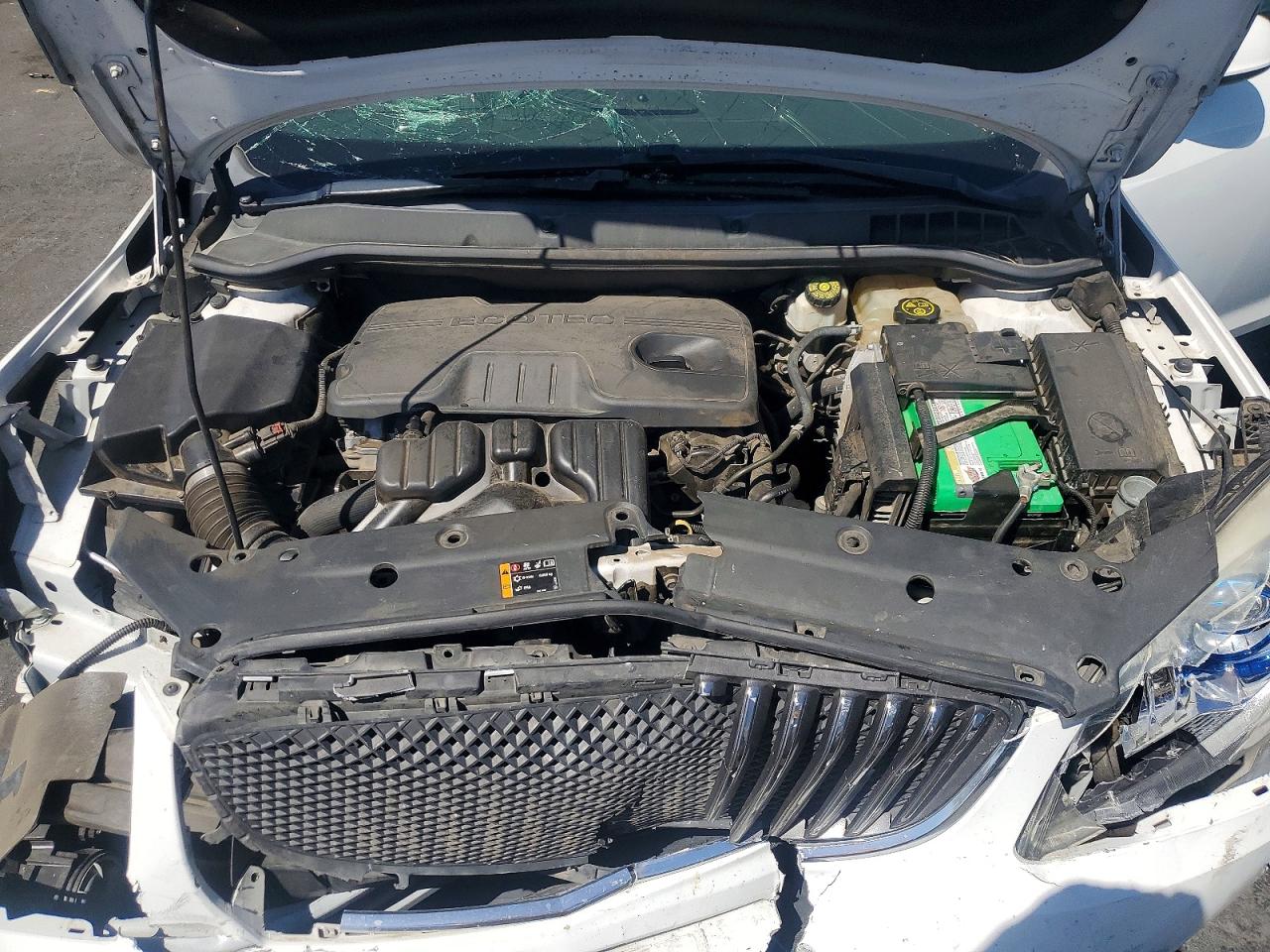 2014 Buick Verano Convenience White vin: 1G4PR5SK5E4233710