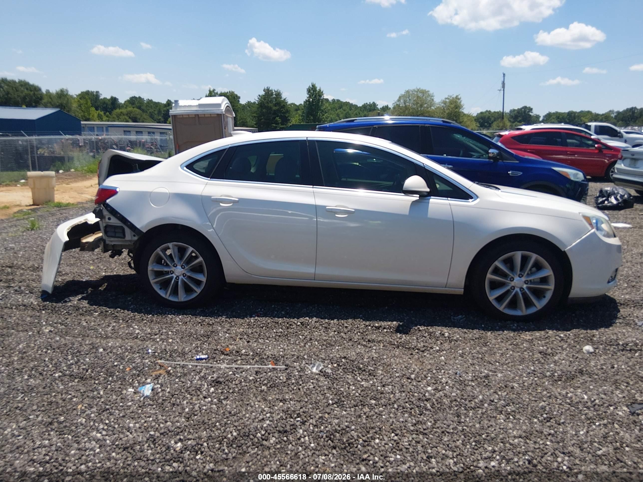 2015 Buick Verano Convenience Group White vin: 1G4PR5SK5F4174854