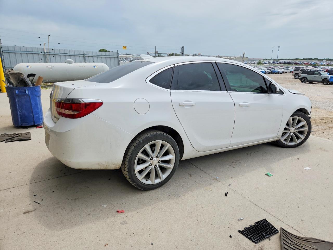2015 Buick Verano Convenience White vin: 1G4PR5SK5F4181612