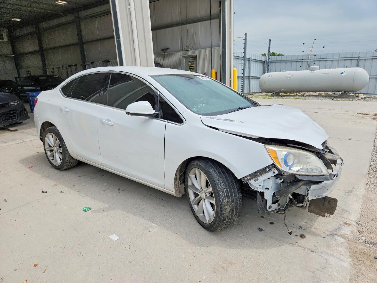 2015 Buick Verano Convenience White vin: 1G4PR5SK5F4181612