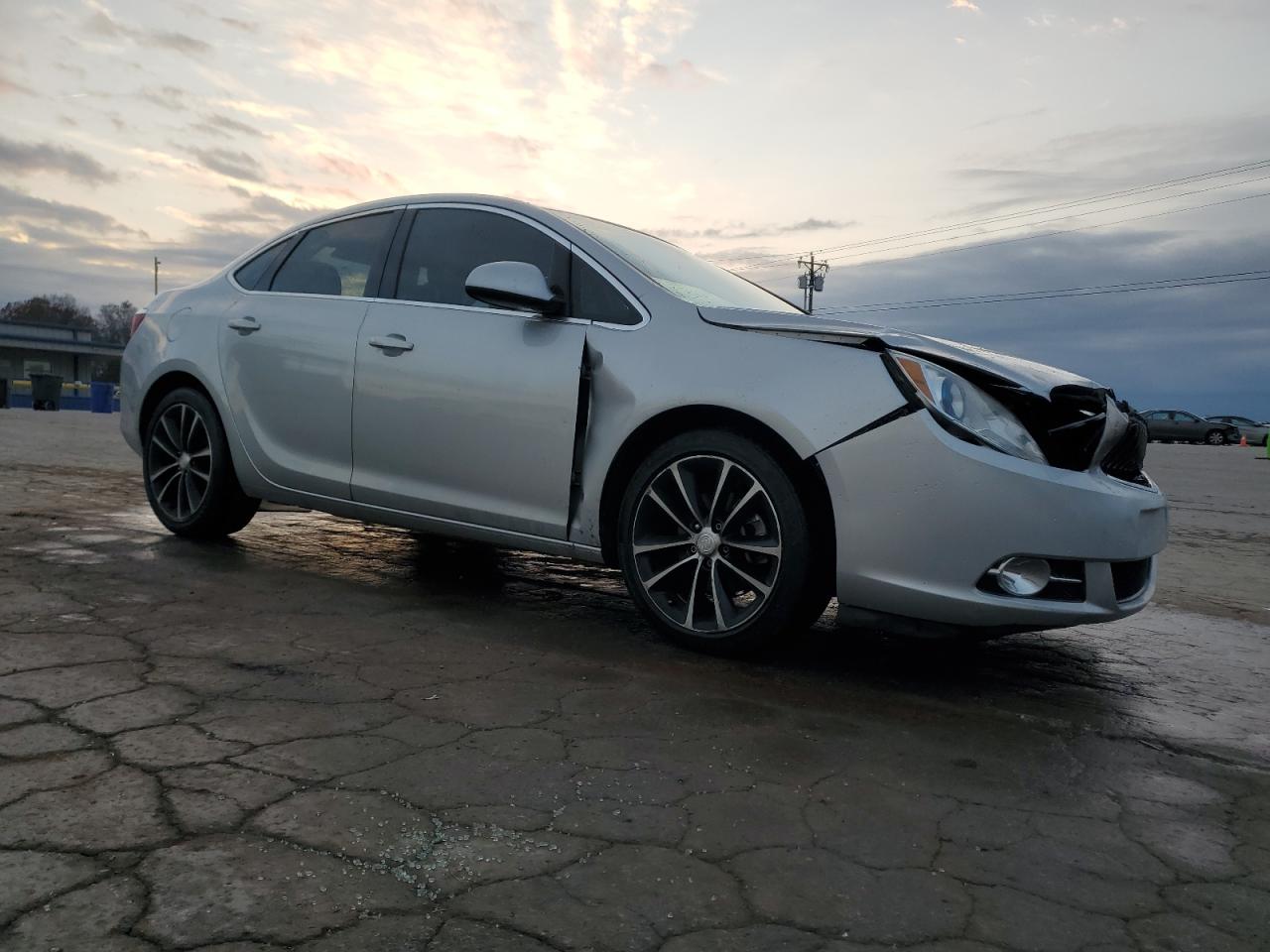 2017 Buick Verano Sport Touring Silver vin: 1G4PR5SK5H4105228