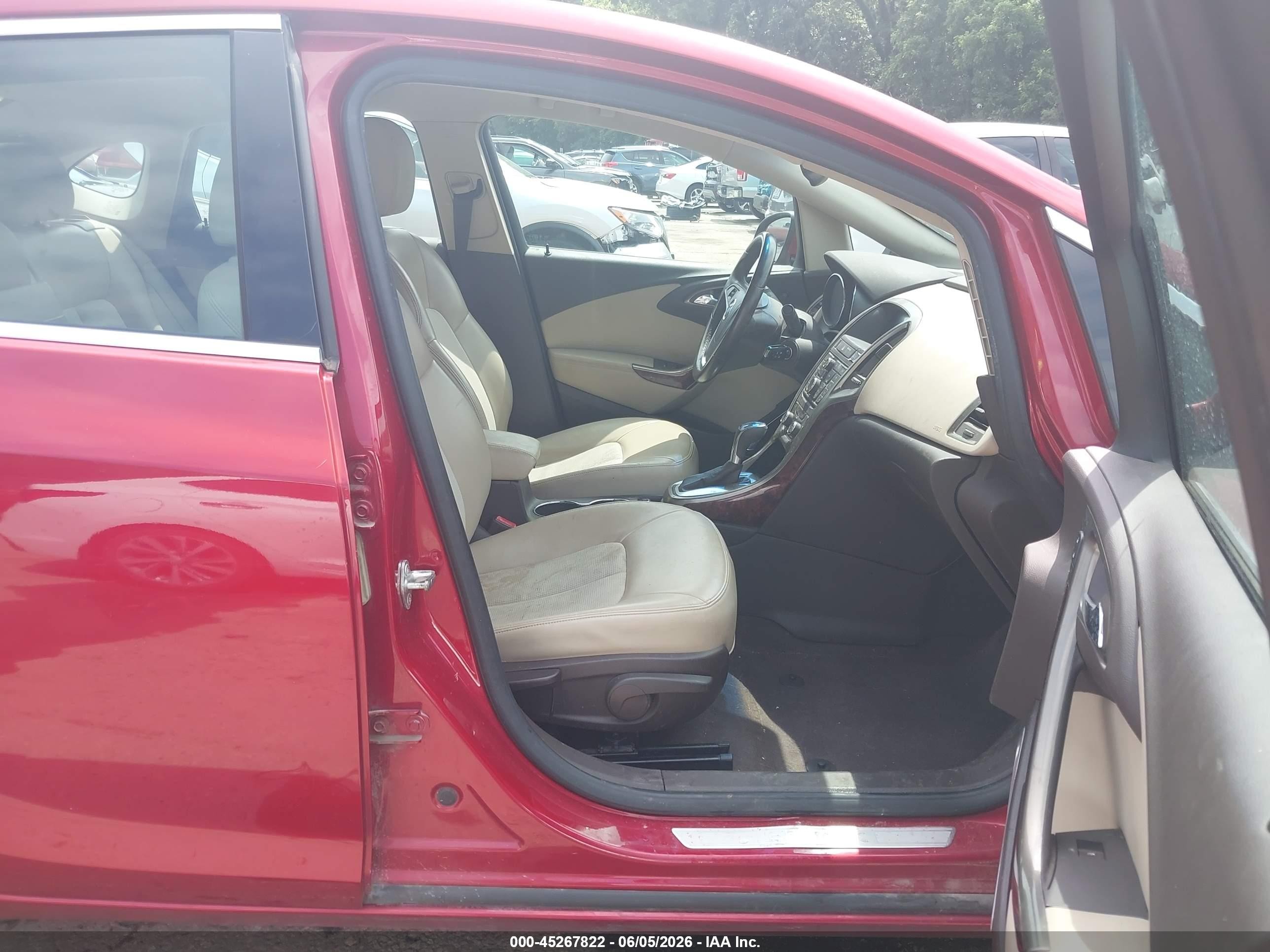 2012 Buick Verano Convenience Group Red vin: 1G4PR5SK6C4172803