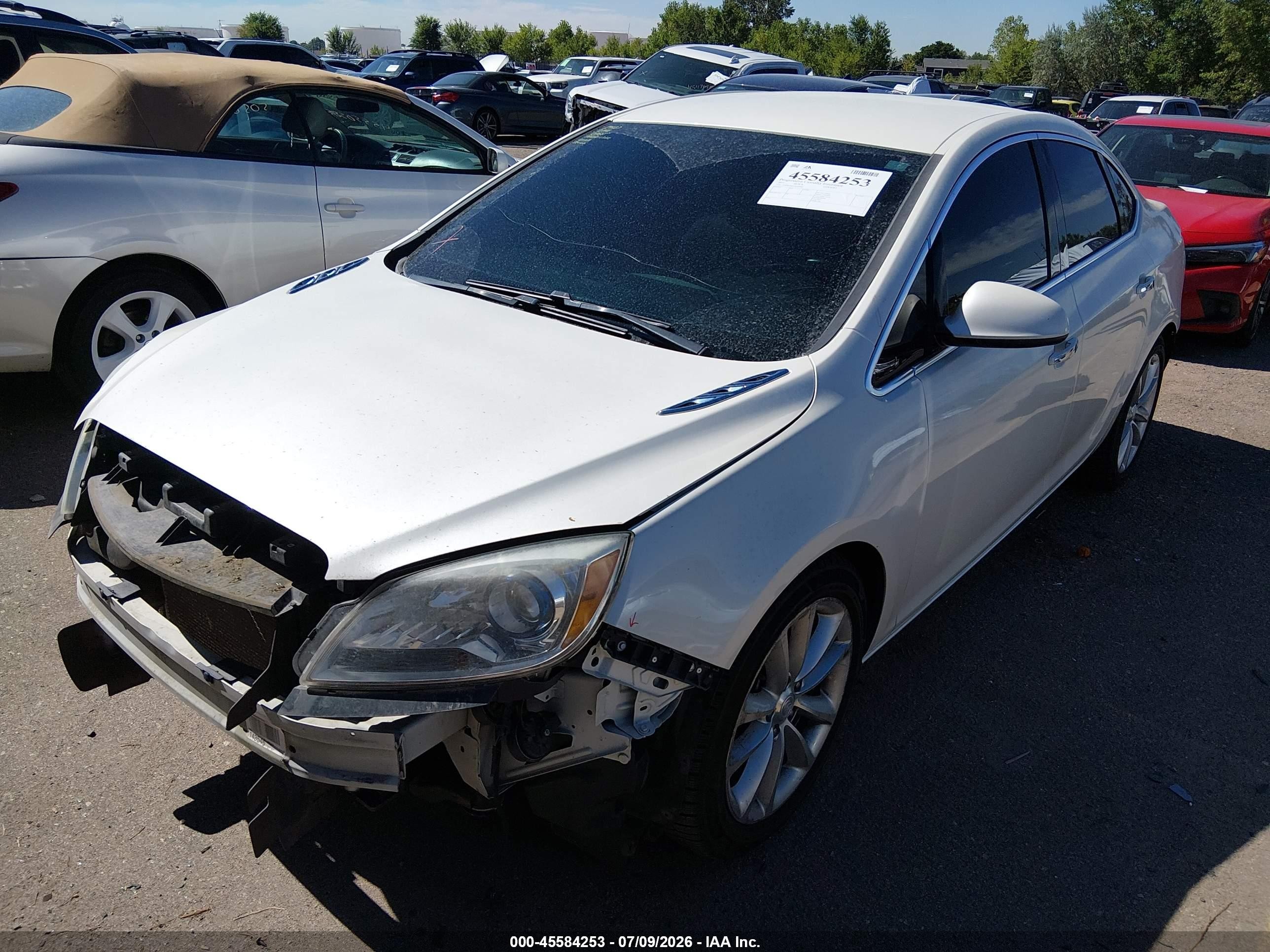 2013 Buick Verano Convenience Group Кремовый vin: 1G4PR5SK6D4108987
