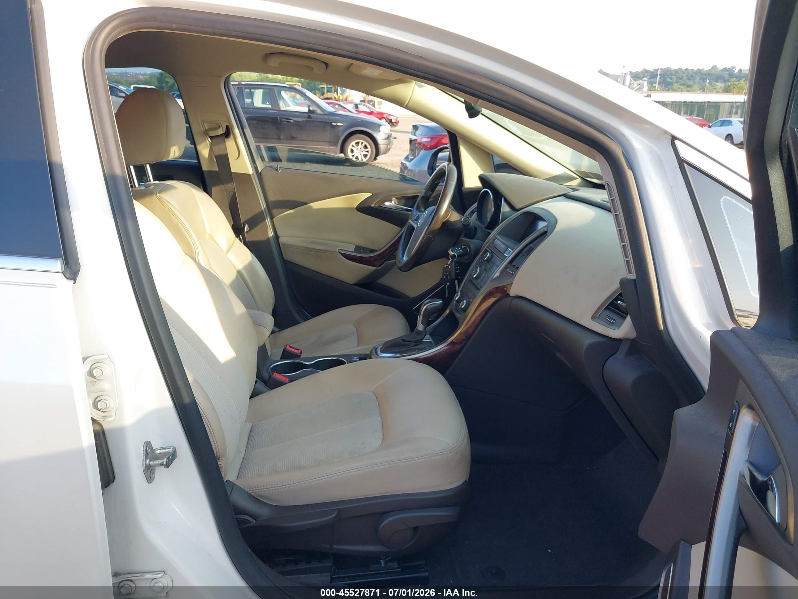 2014 Buick Verano Convenience Group White vin: 1G4PR5SK6E4117402