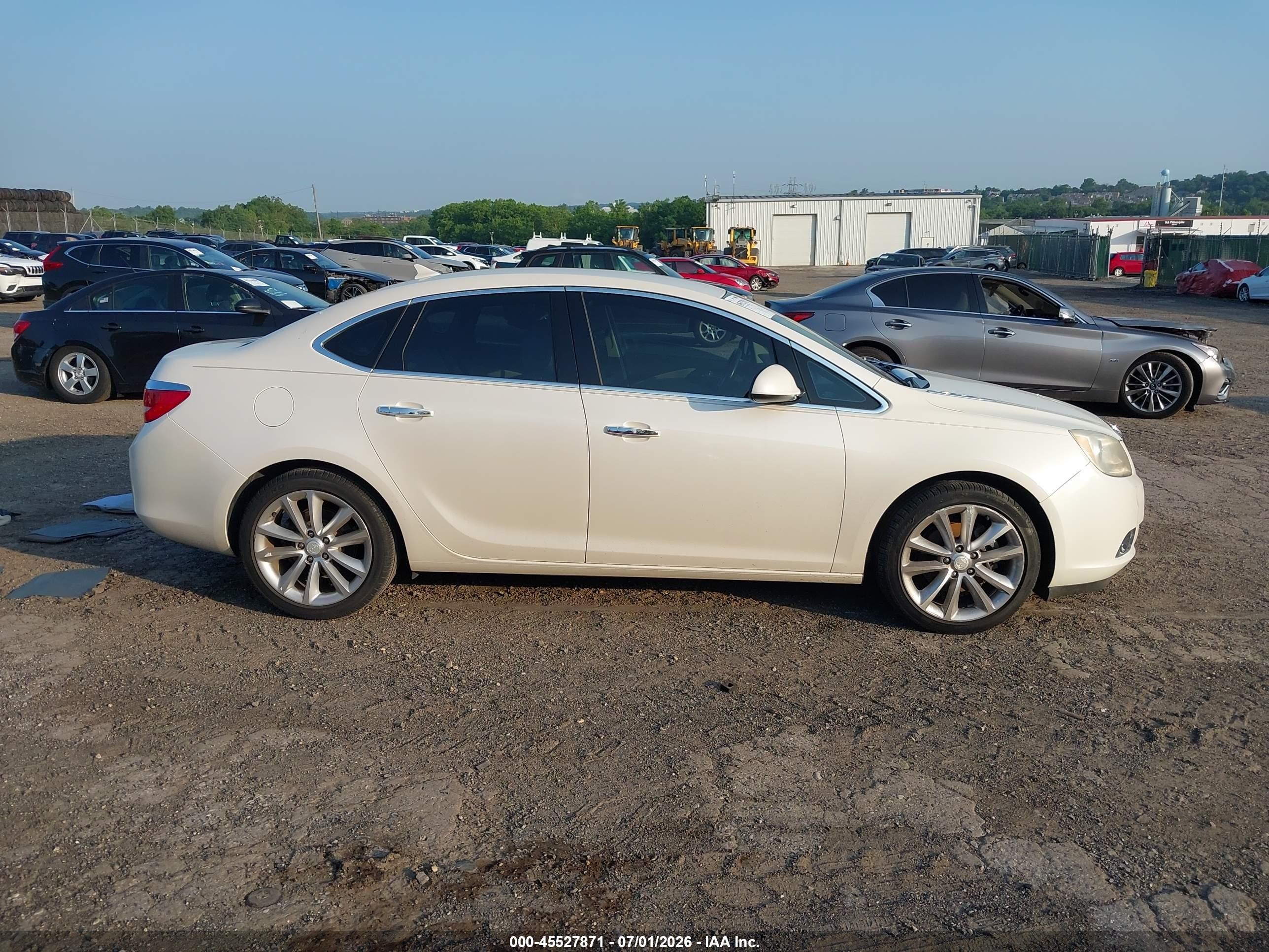 2014 Buick Verano Convenience Group White vin: 1G4PR5SK6E4117402