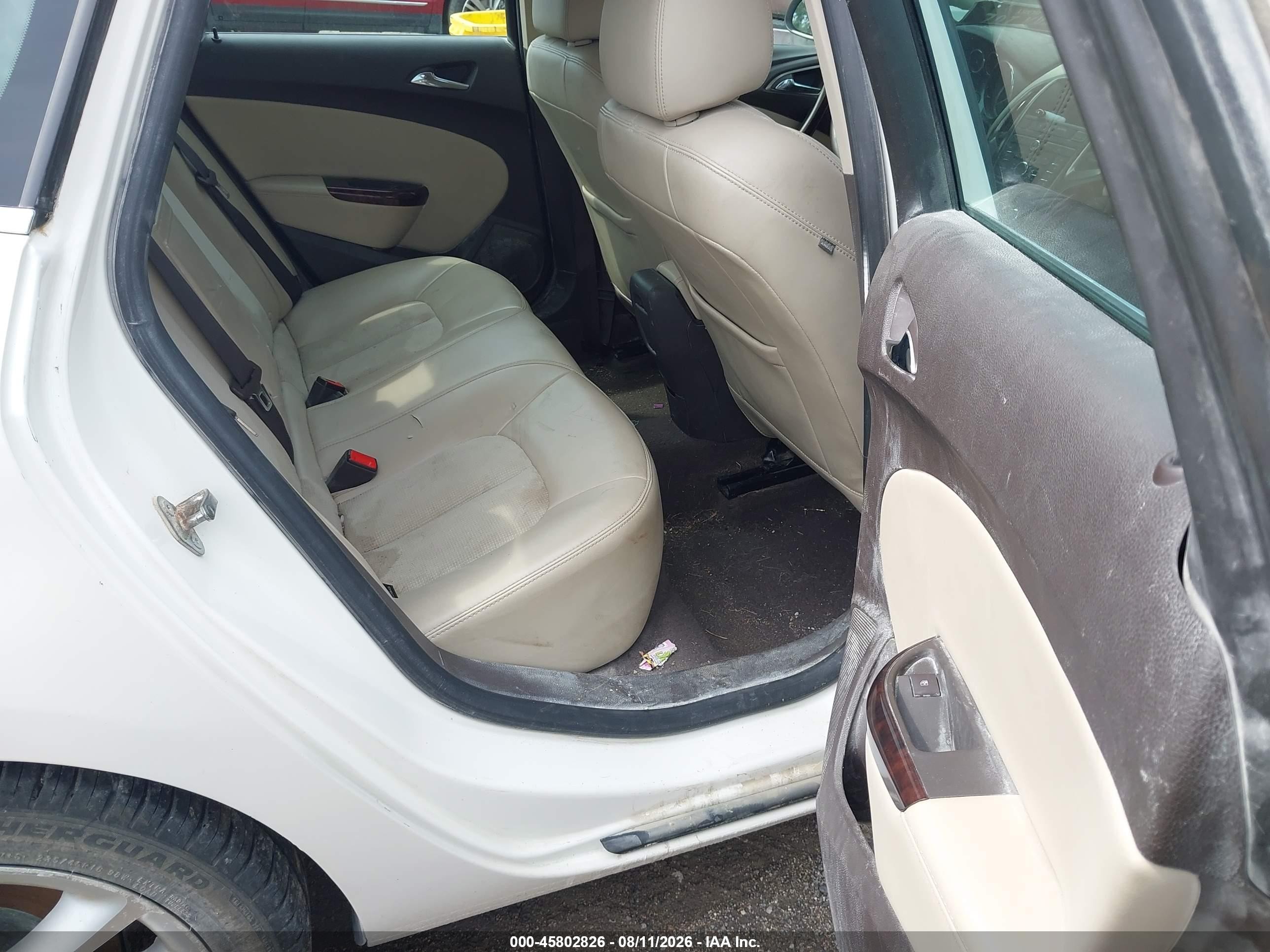 2015 Buick Verano Convenience Group Белый vin: 1G4PR5SK6F4162485