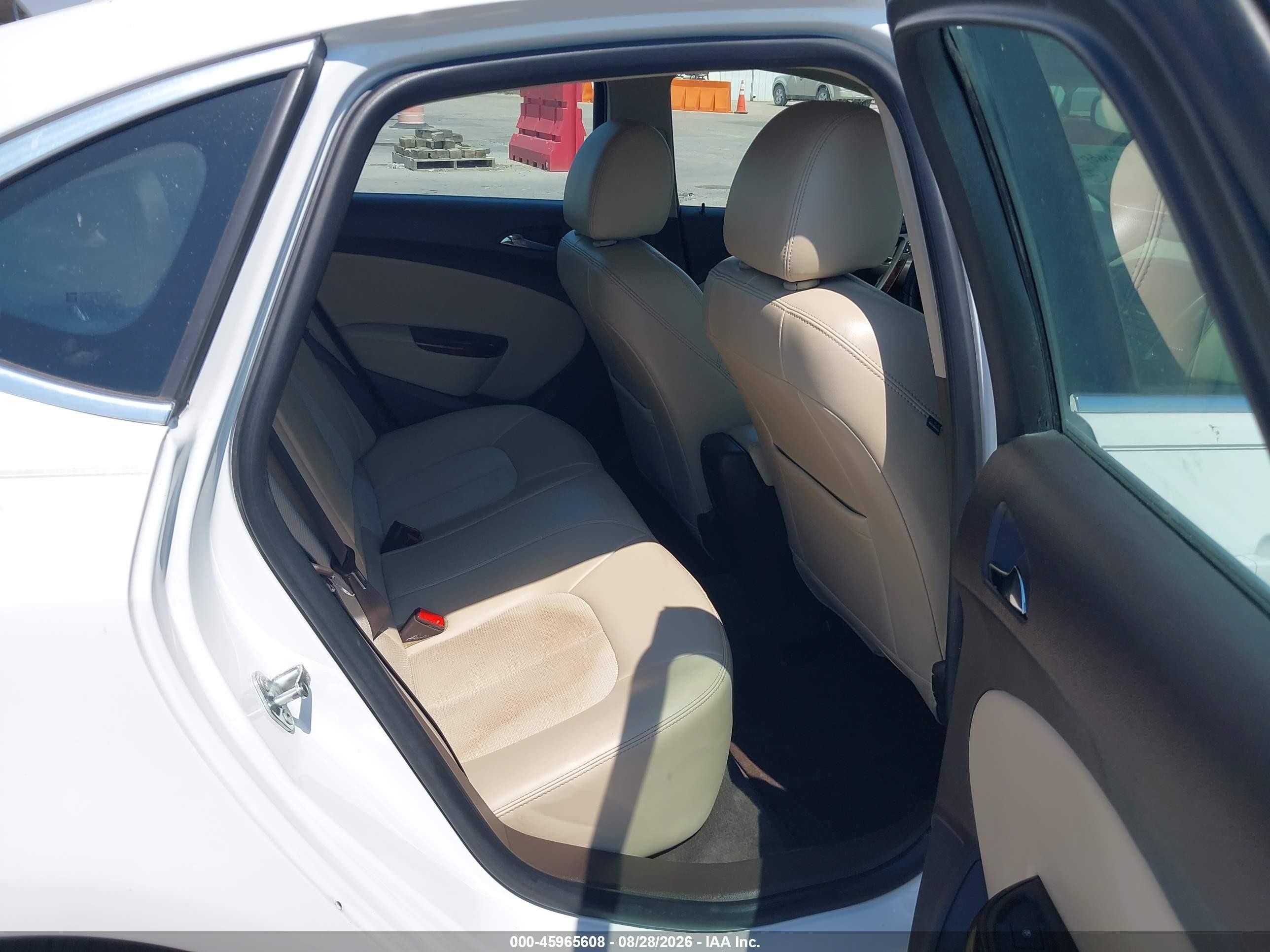 2015 Buick Verano Convenience Group White vin: 1G4PR5SK6F4177746