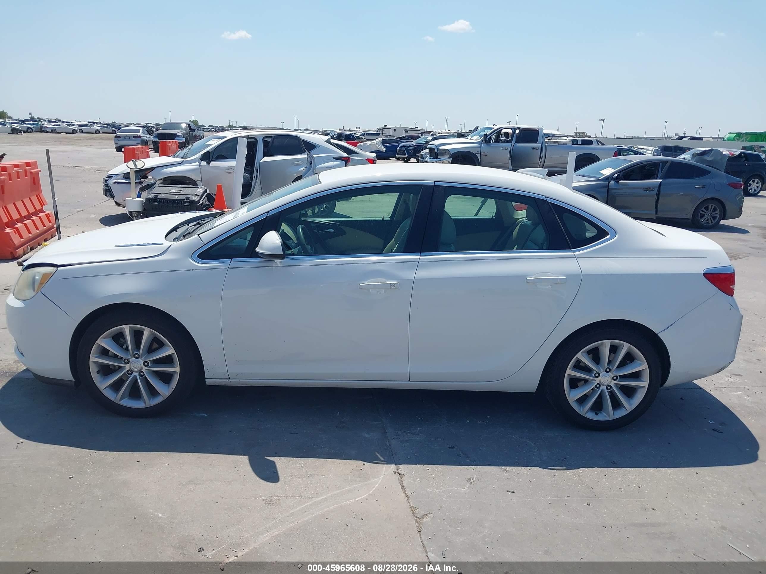 2015 Buick Verano Convenience Group White vin: 1G4PR5SK6F4177746