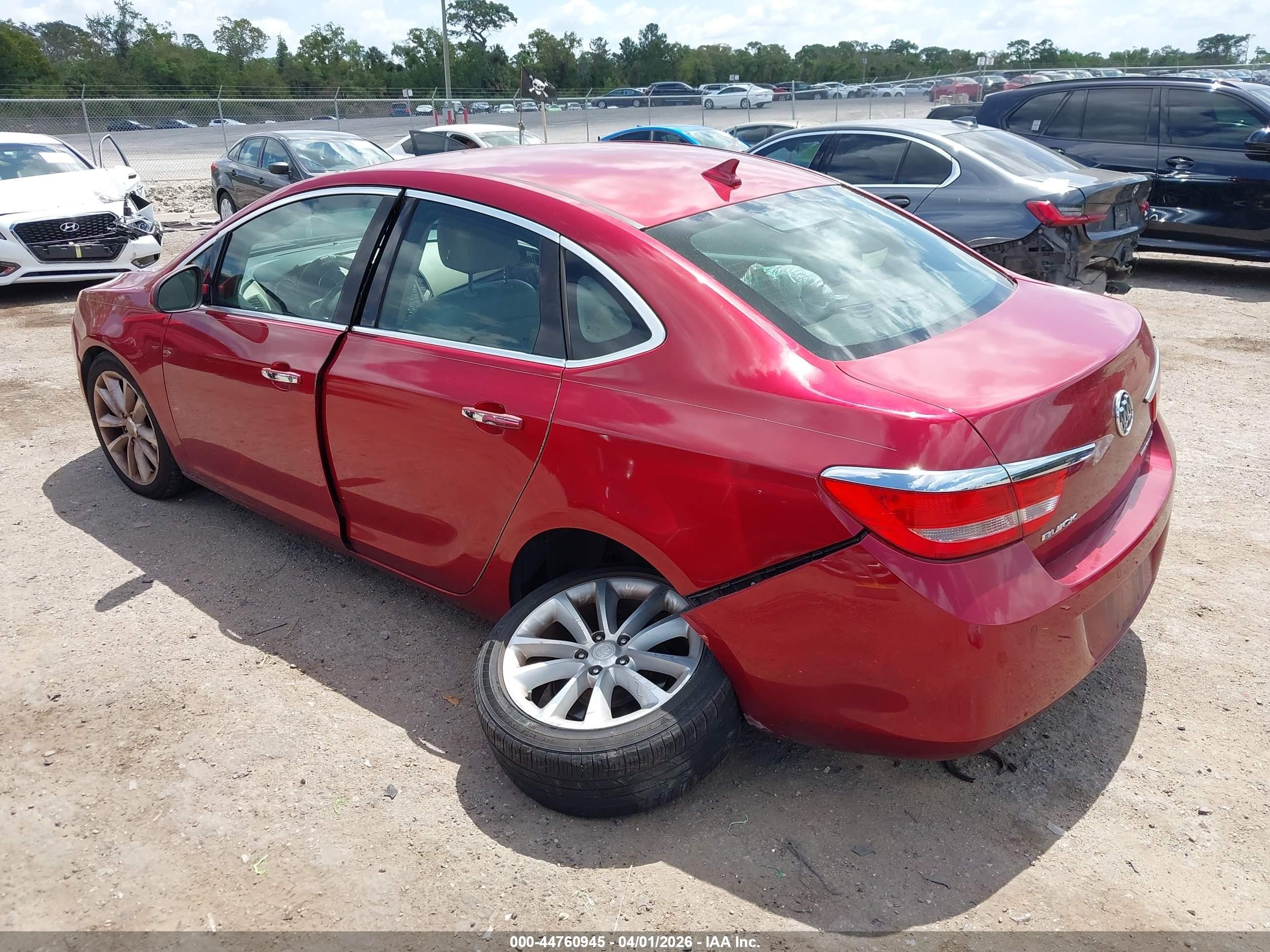 2013 Buick Verano Convenience Group Red vin: 1G4PR5SK7D4227695