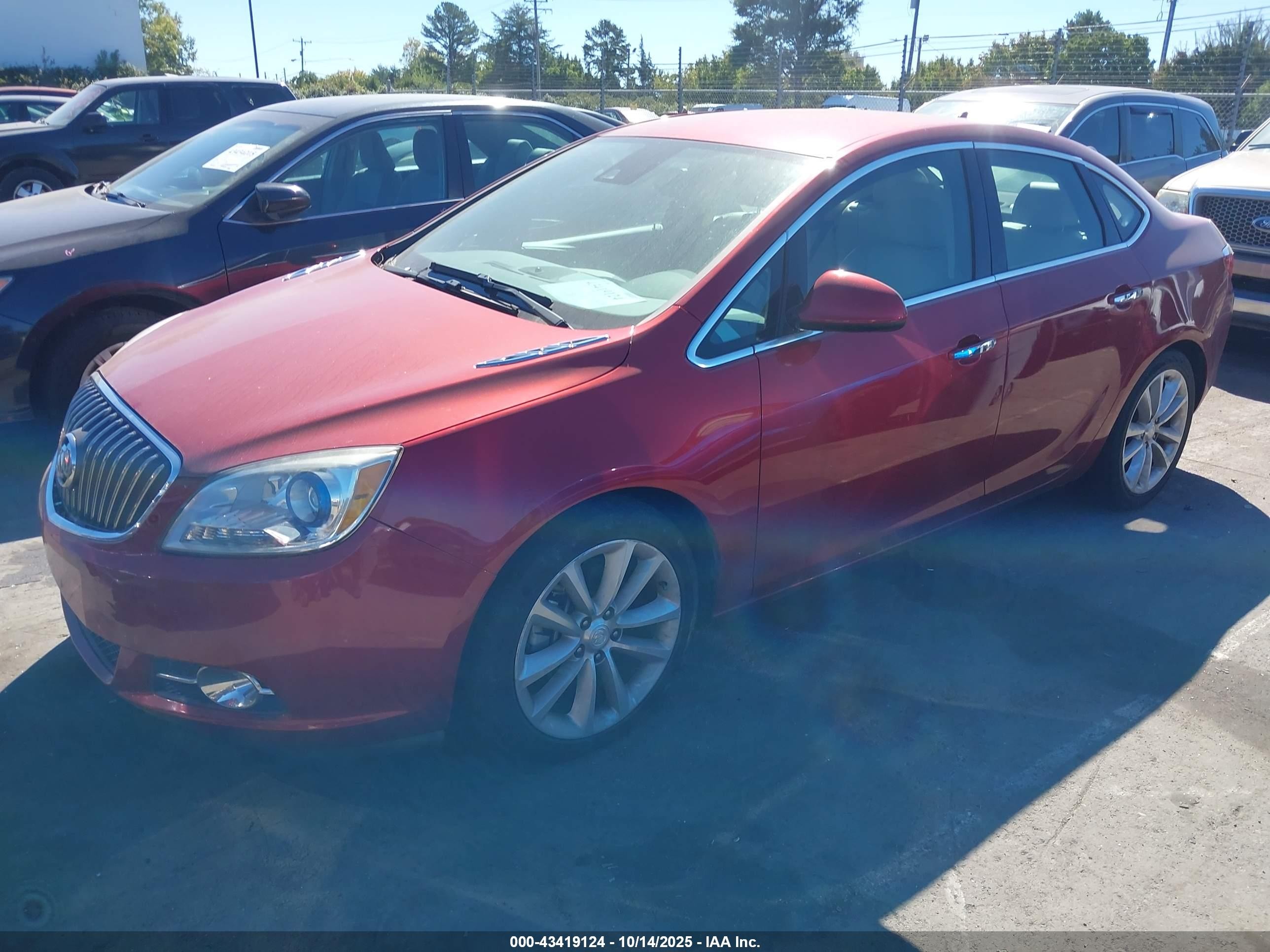 2014 Buick Verano Convenience Group Red vin: 1G4PR5SK7E4110877
