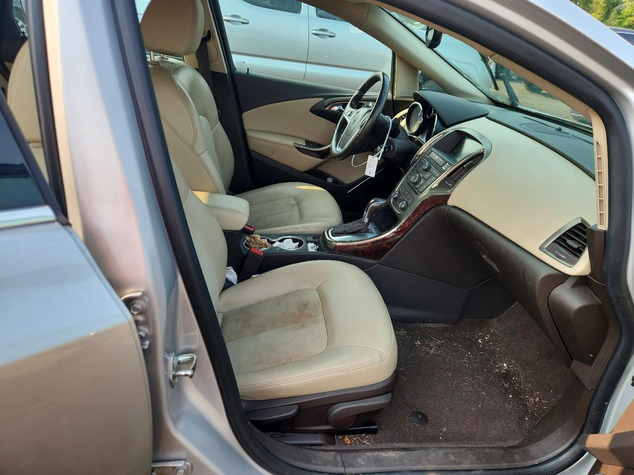 2015 Buick Verano Convenience Silver vin: 1G4PR5SK7F4176637