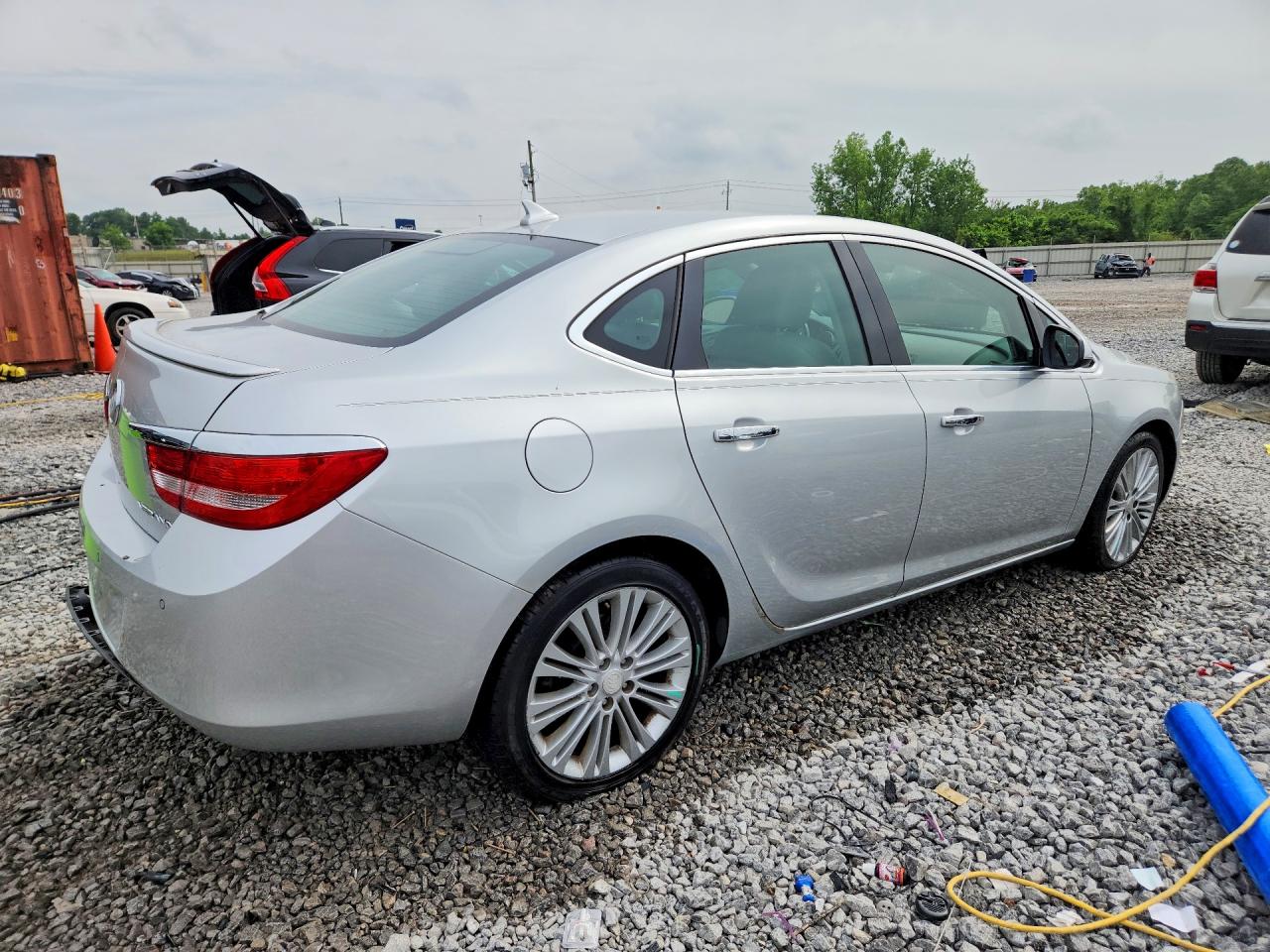 2013 Buick Verano Convenience Серебряный vin: 1G4PR5SK8D4249611