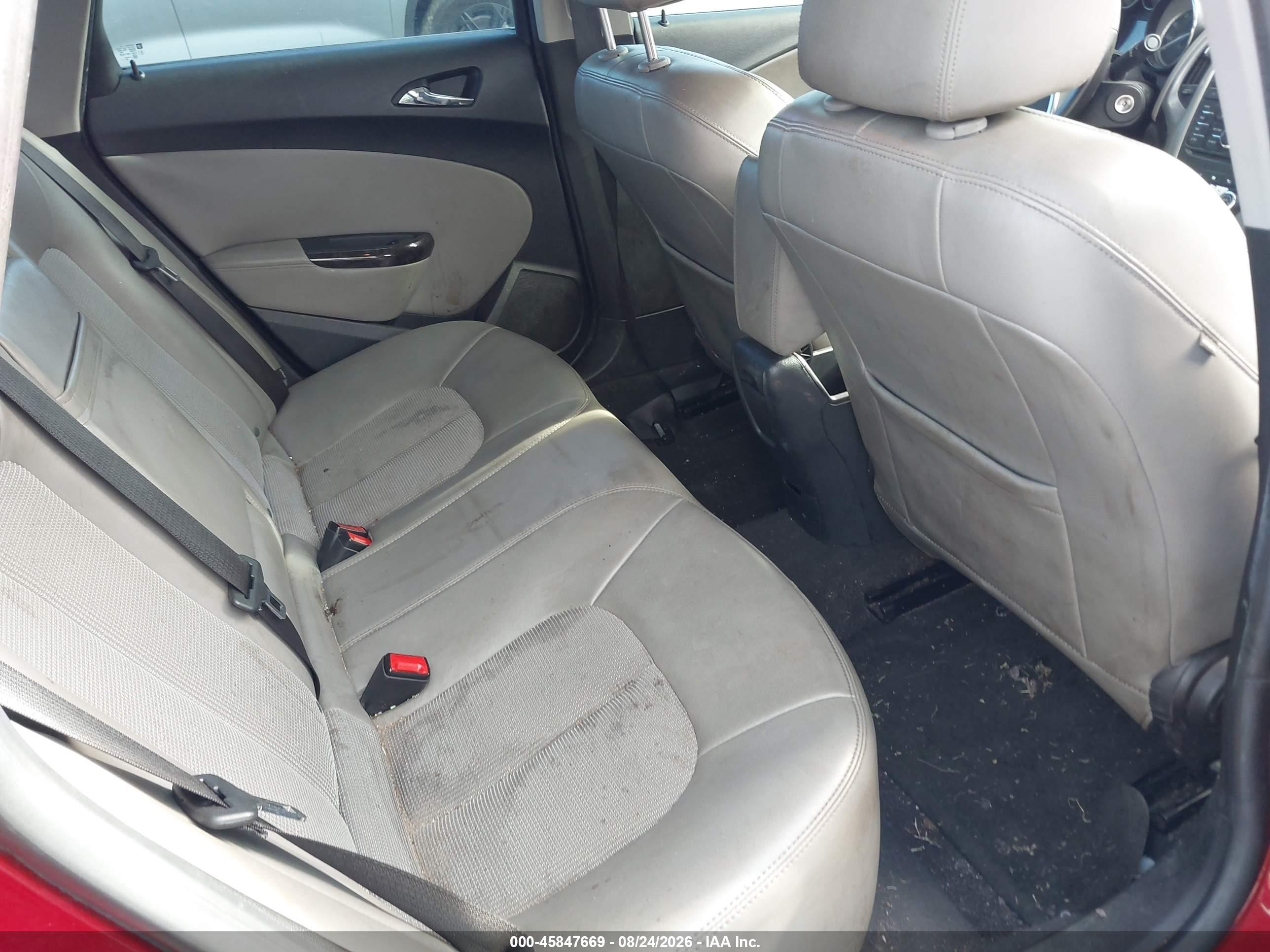 2015 Buick Verano Convenience Group Red vin: 1G4PR5SK8F4147082