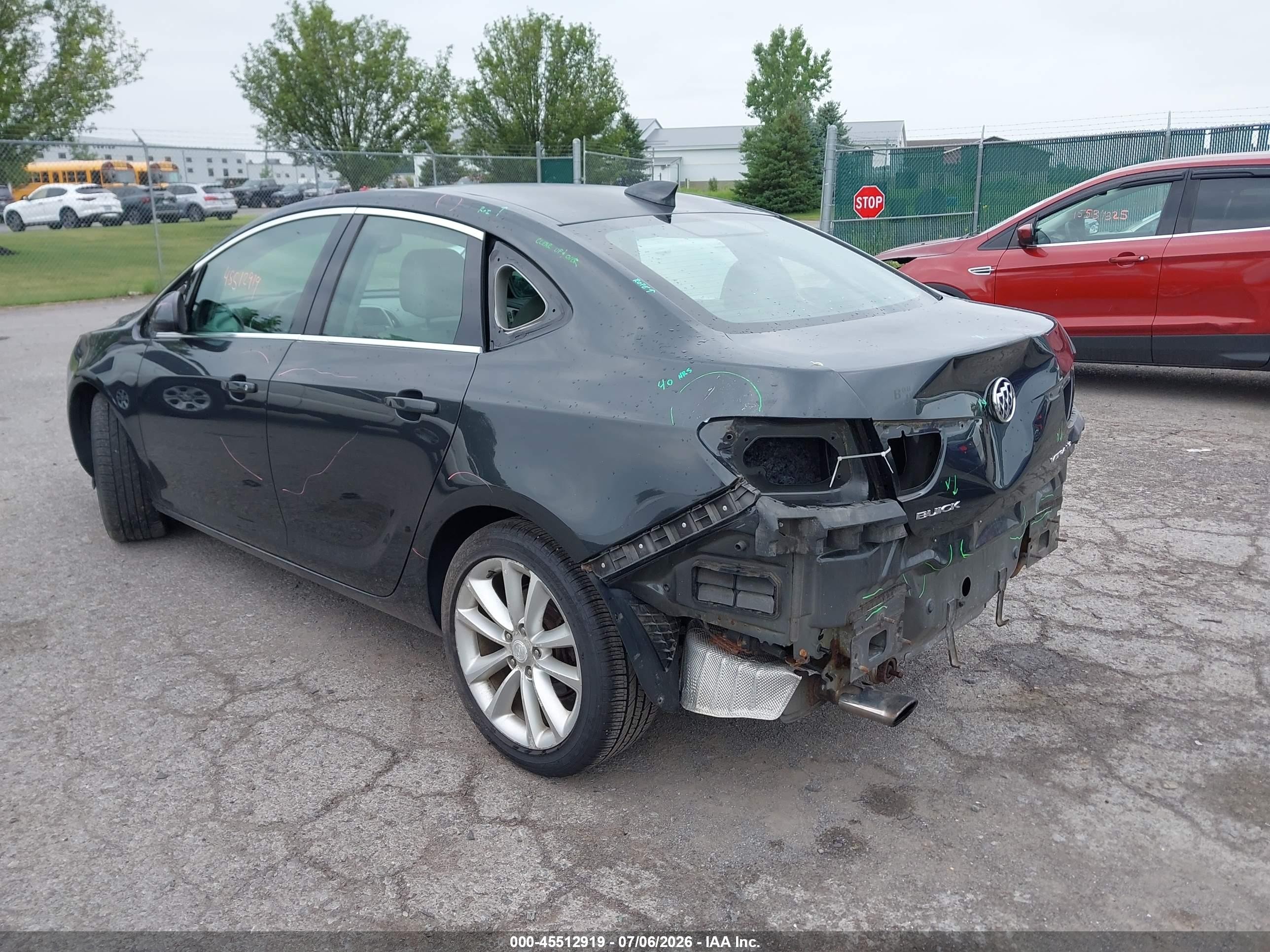 2015 Buick Verano Convenience Group Черный vin: 1G4PR5SK8F4166537
