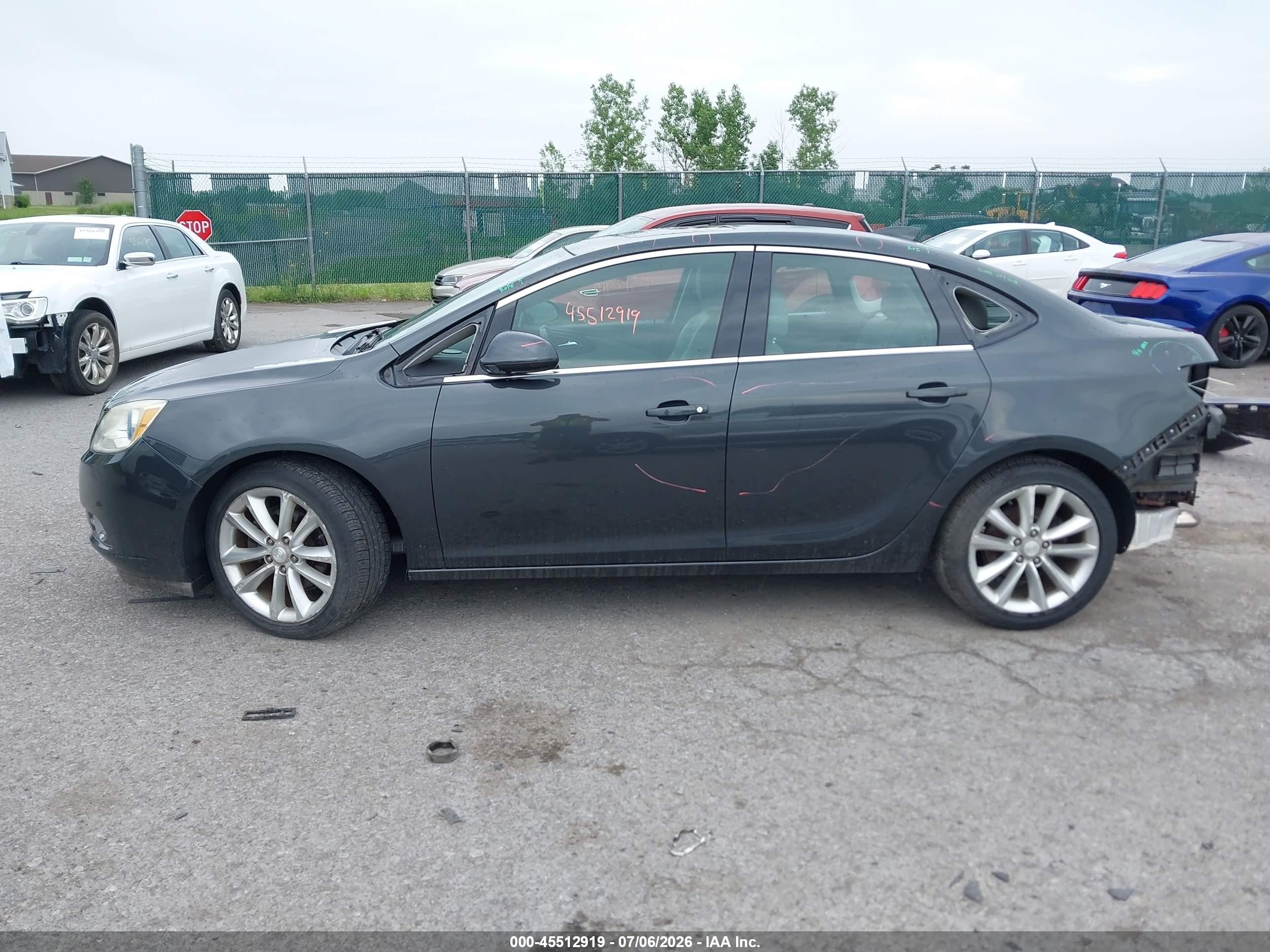2015 Buick Verano Convenience Group Черный vin: 1G4PR5SK8F4166537