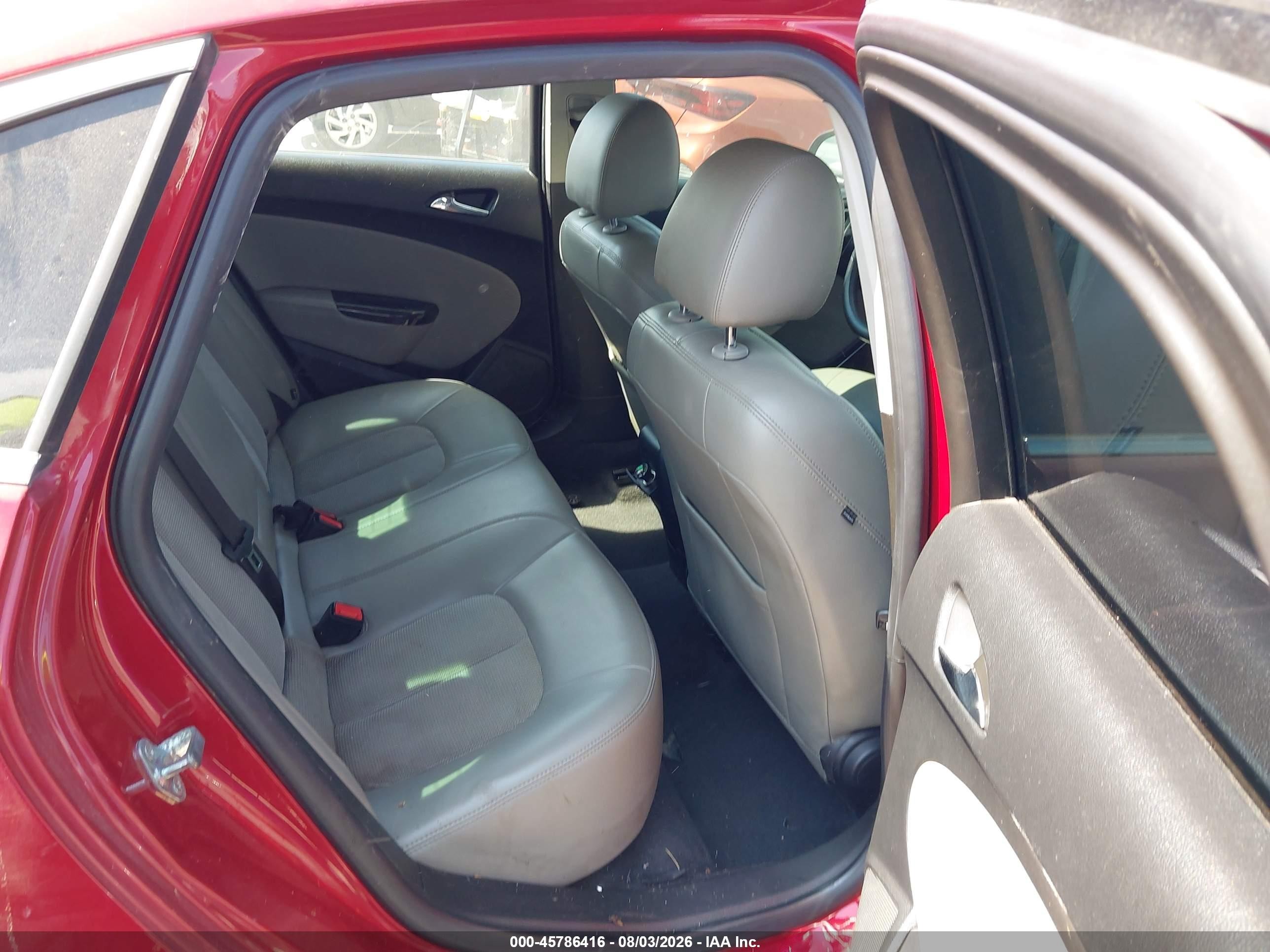 2015 Buick Verano Convenience Group Red vin: 1G4PR5SK8F4172306