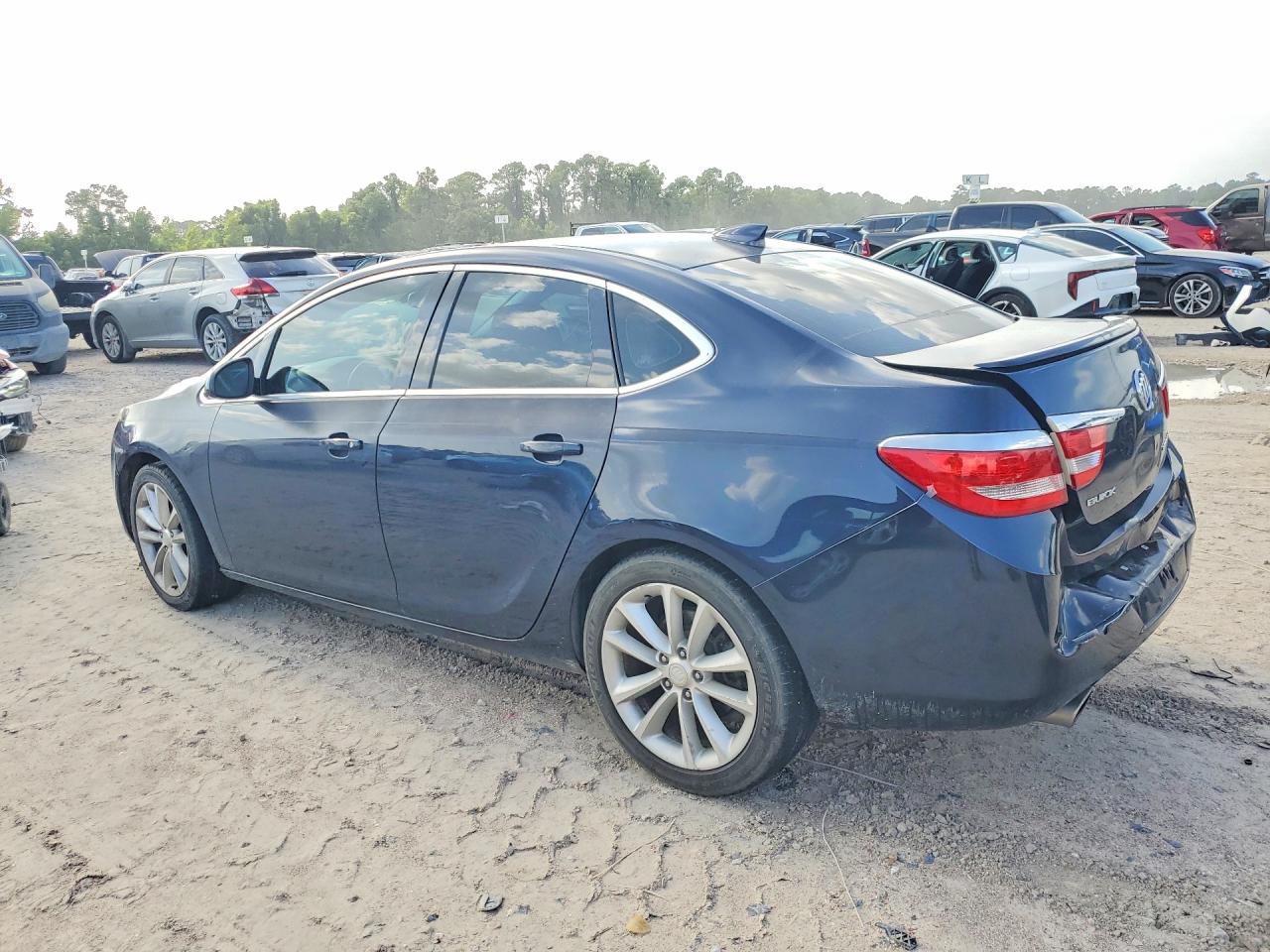 2015 Buick Verano Convenience Blue vin: 1G4PR5SK8F4174475