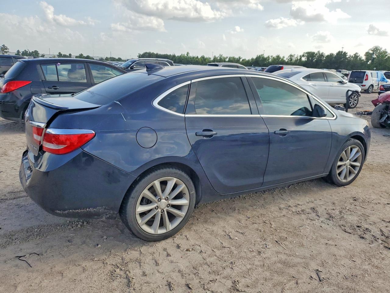 2015 Buick Verano Convenience Blue vin: 1G4PR5SK8F4174475