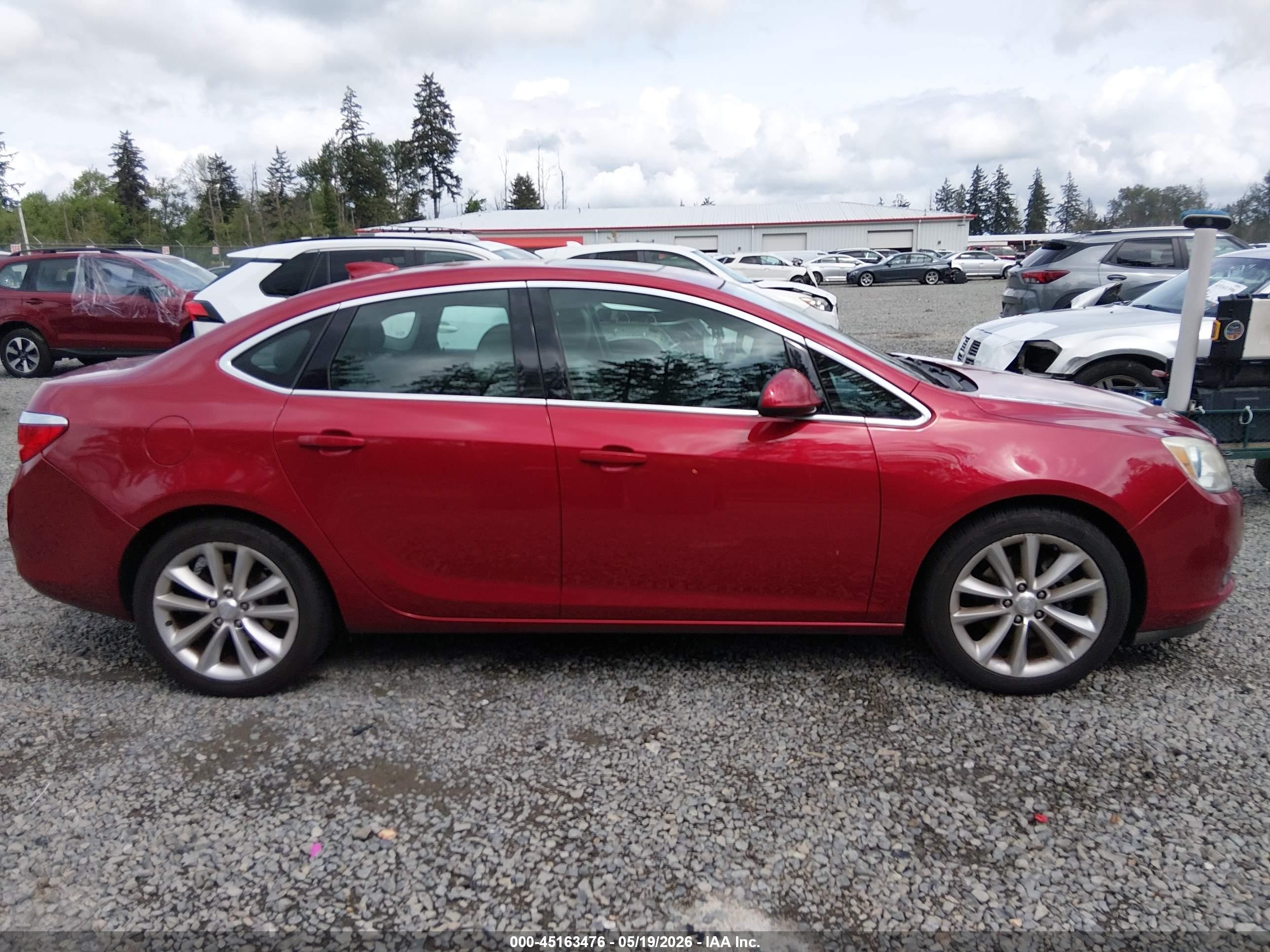 2015 Buick Verano Convenience Group Red vin: 1G4PR5SK8F4182544