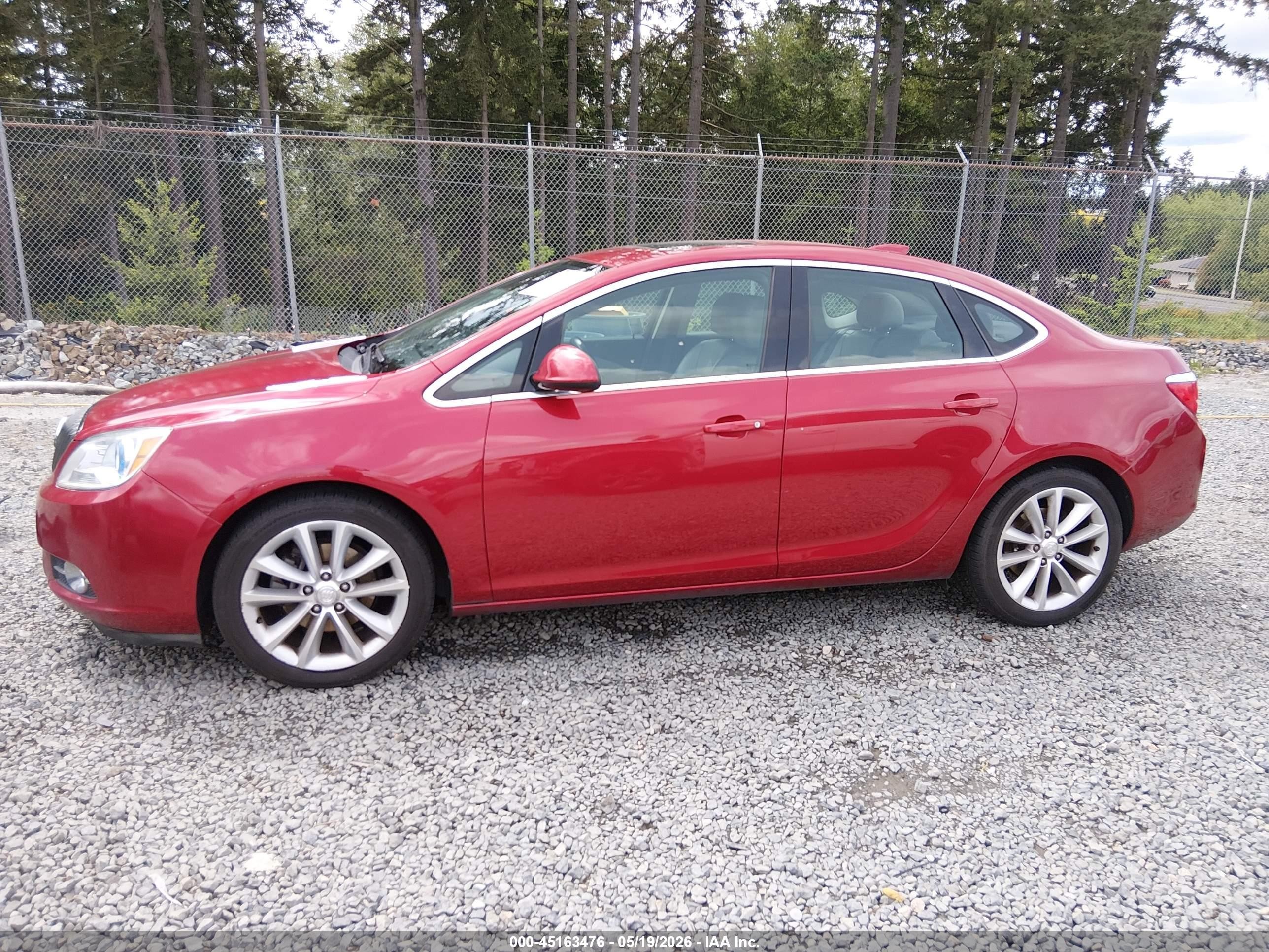 2015 Buick Verano Convenience Group Red vin: 1G4PR5SK8F4182544