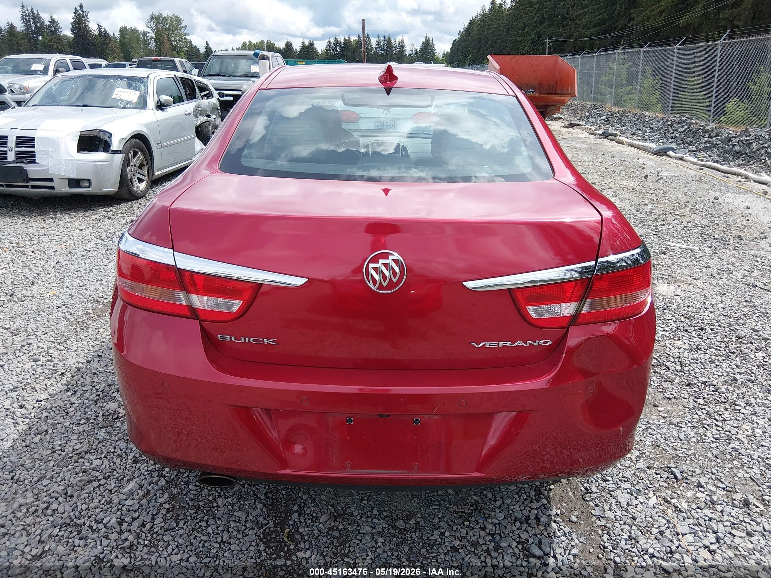2015 Buick Verano Convenience Group Red vin: 1G4PR5SK8F4182544