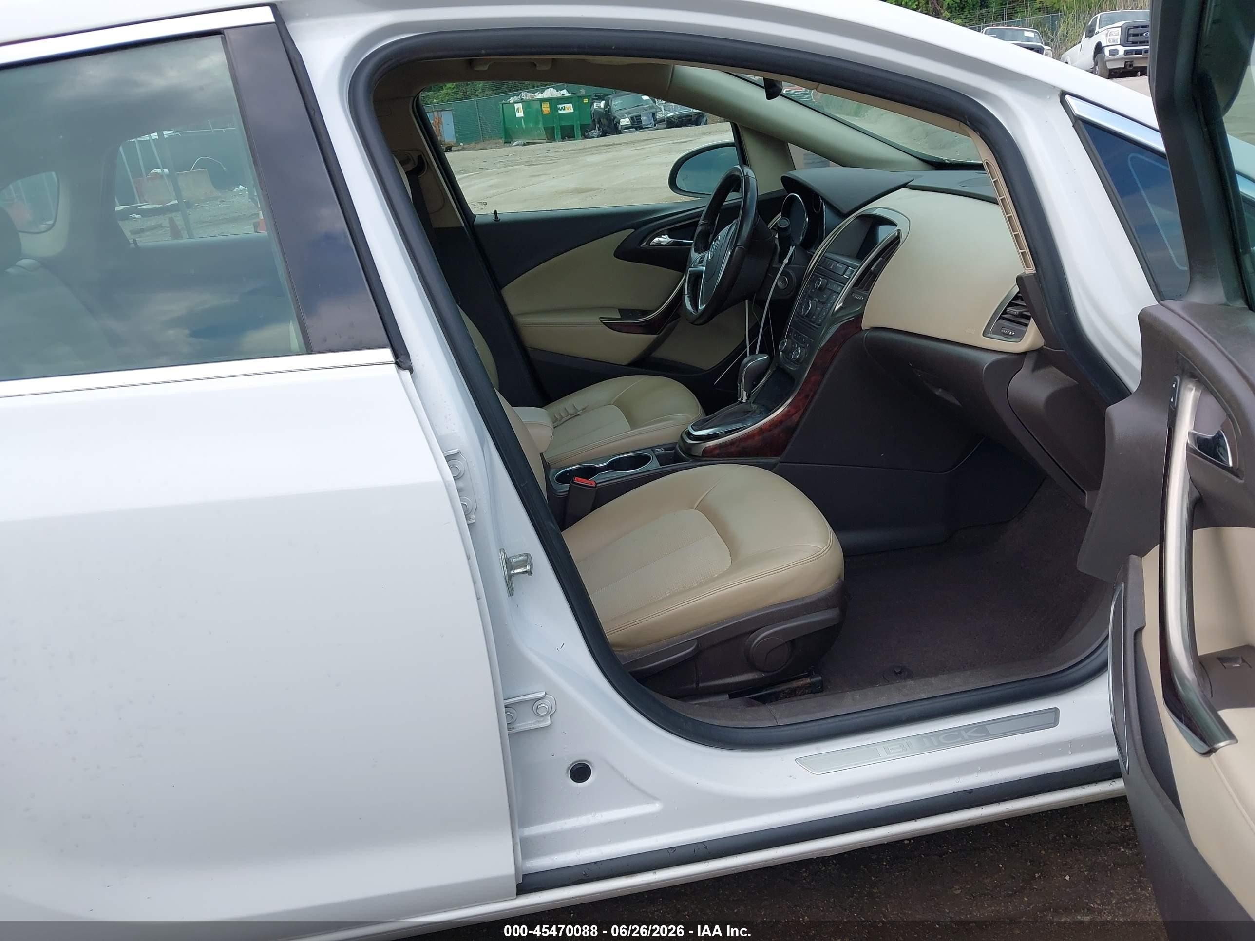 2015 Buick Verano Convenience Group White vin: 1G4PR5SK9F4113832