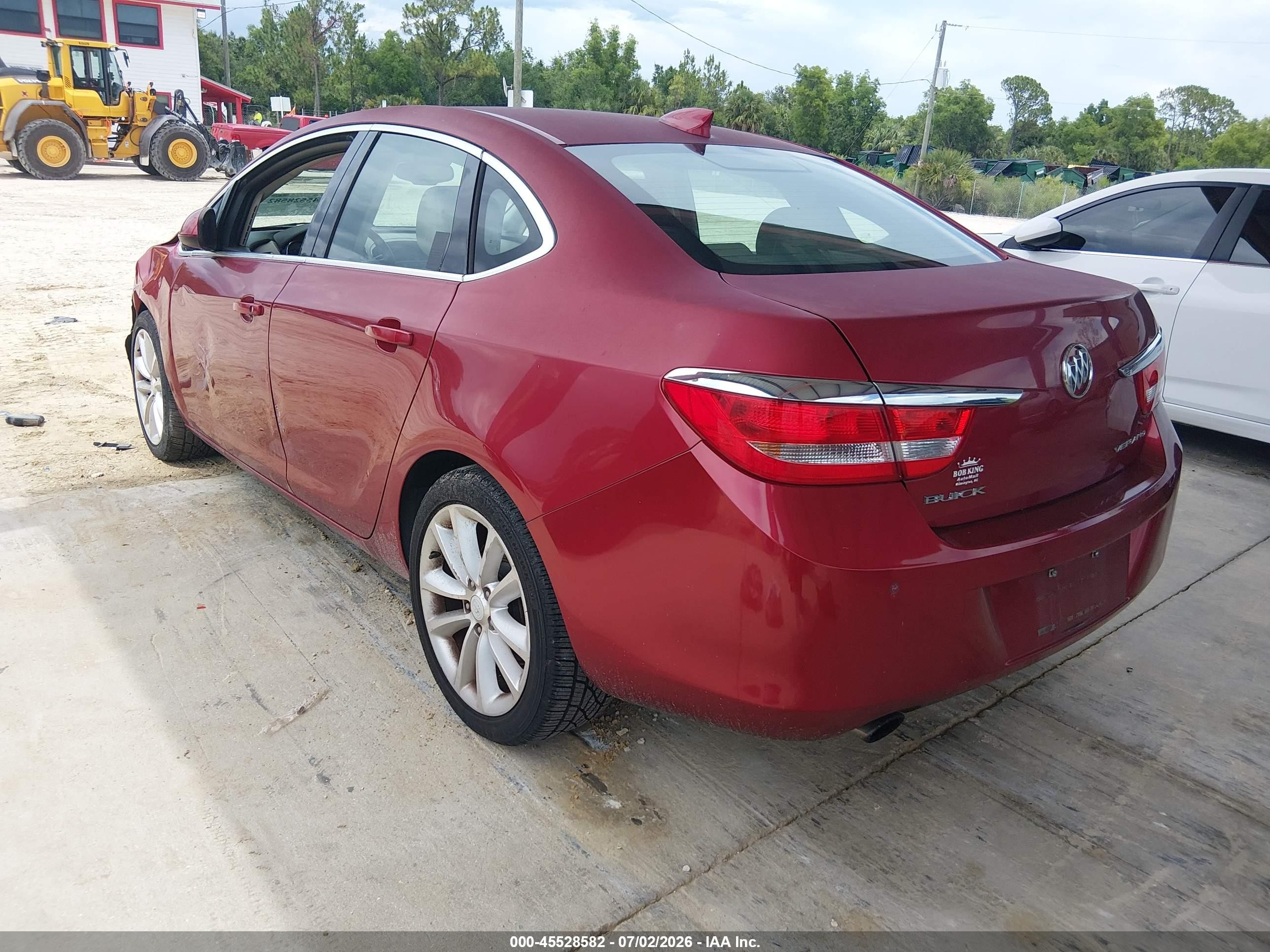2015 Buick Verano Convenience Group Red vin: 1G4PR5SK9F4183363