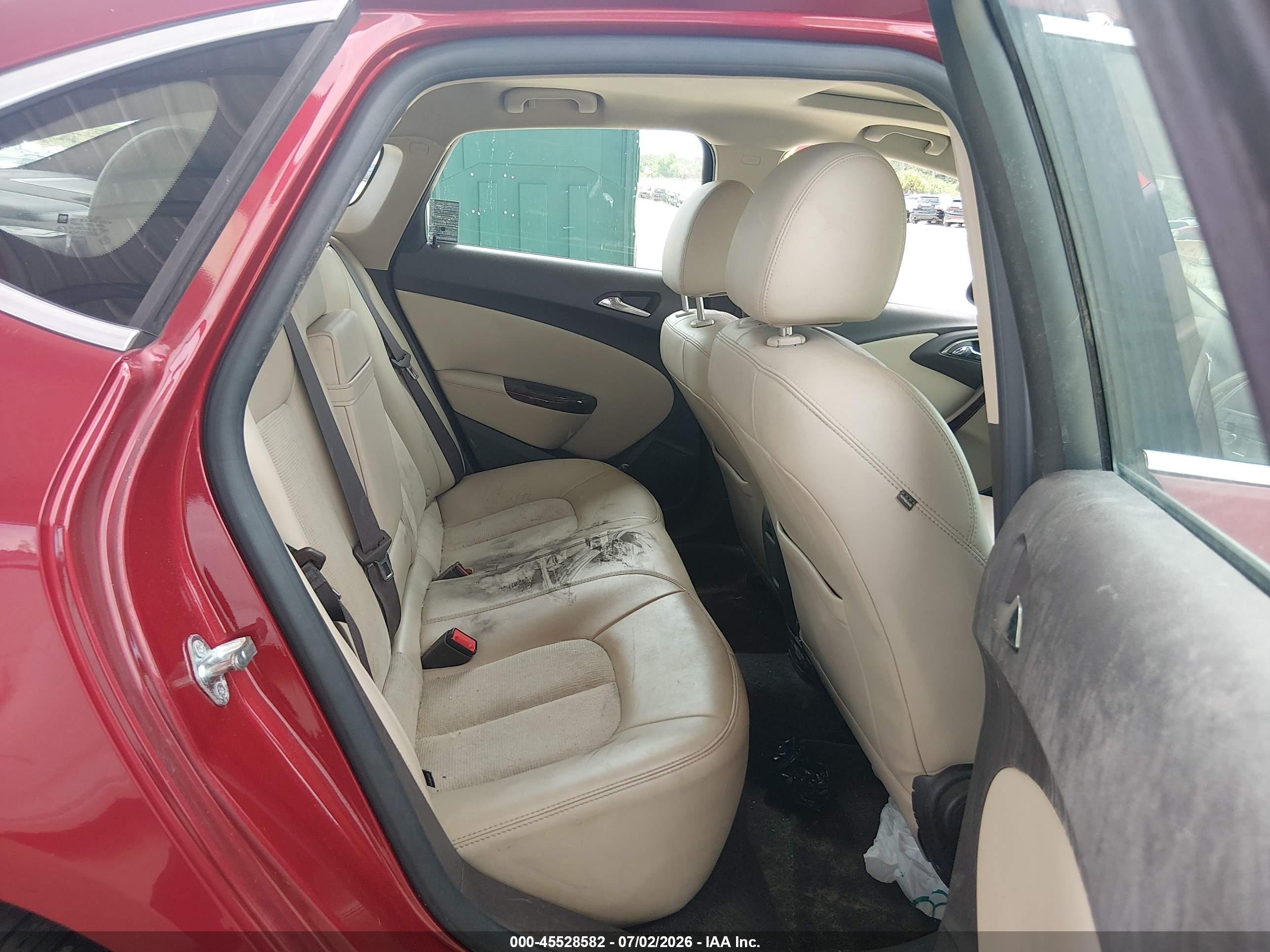 2015 Buick Verano Convenience Group Red vin: 1G4PR5SK9F4183363