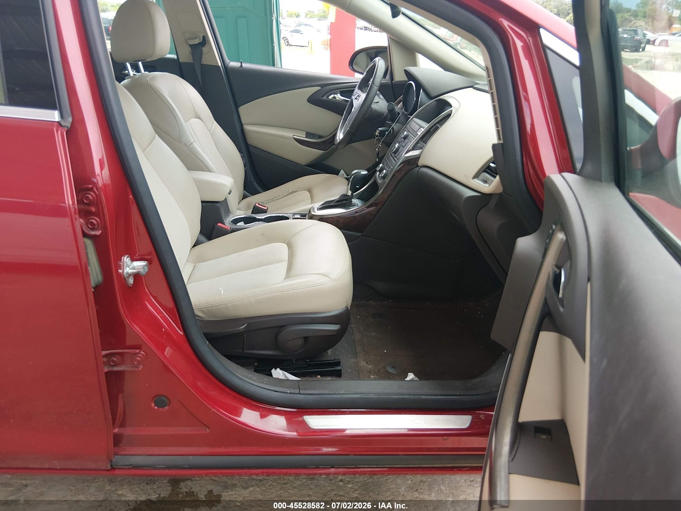 2015 Buick Verano Convenience Group Red vin: 1G4PR5SK9F4183363