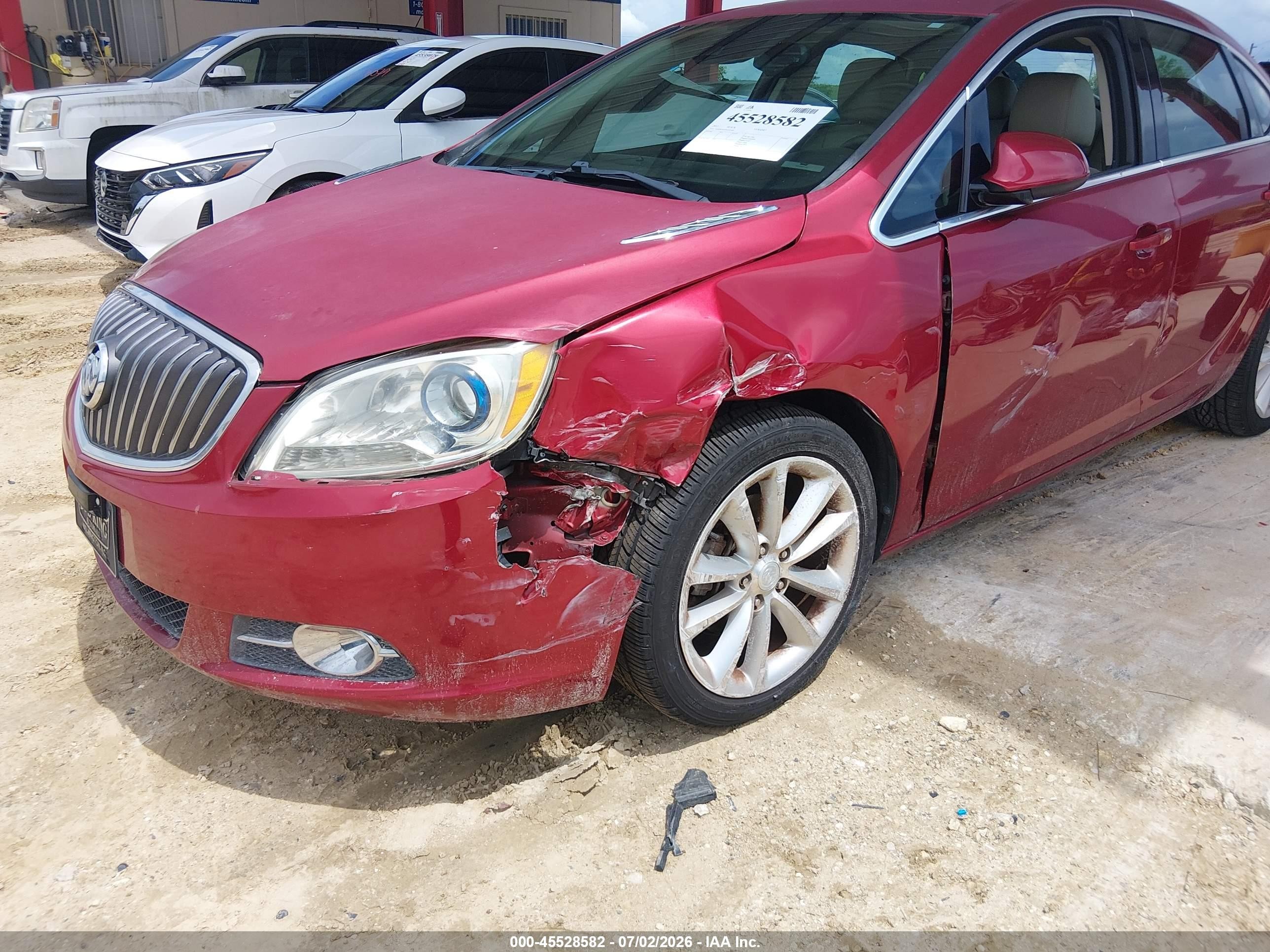 2015 Buick Verano Convenience Group Red vin: 1G4PR5SK9F4183363