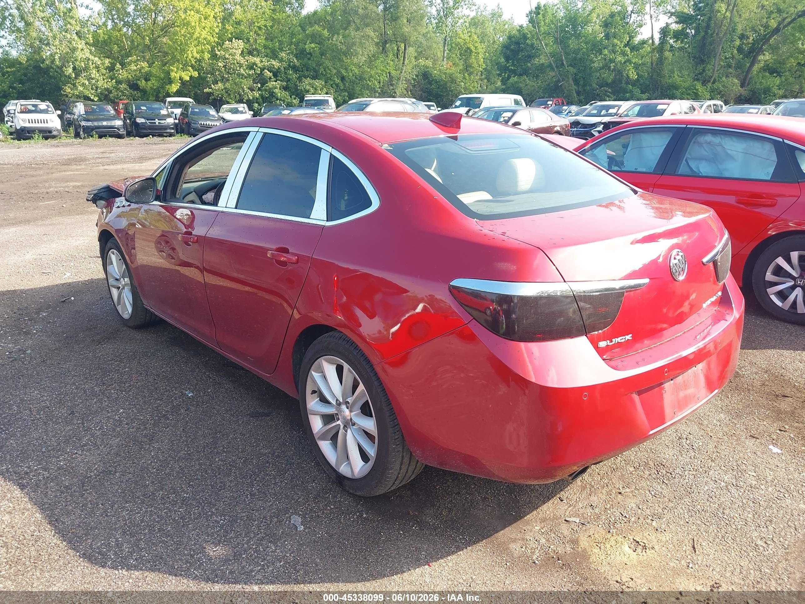 2015 Buick Verano Convenience Group Red vin: 1G4PR5SK9F4188563