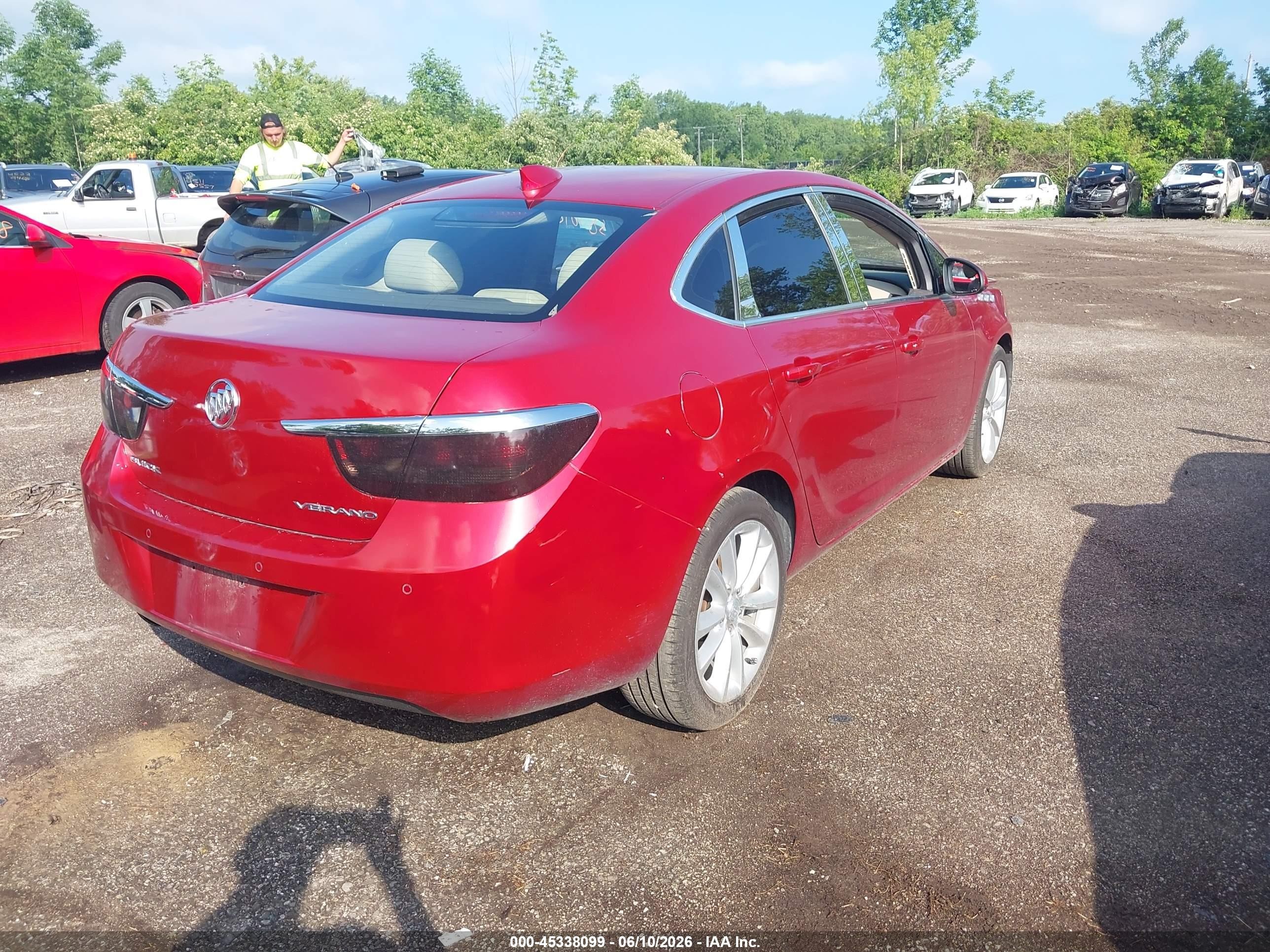 2015 Buick Verano Convenience Group Red vin: 1G4PR5SK9F4188563