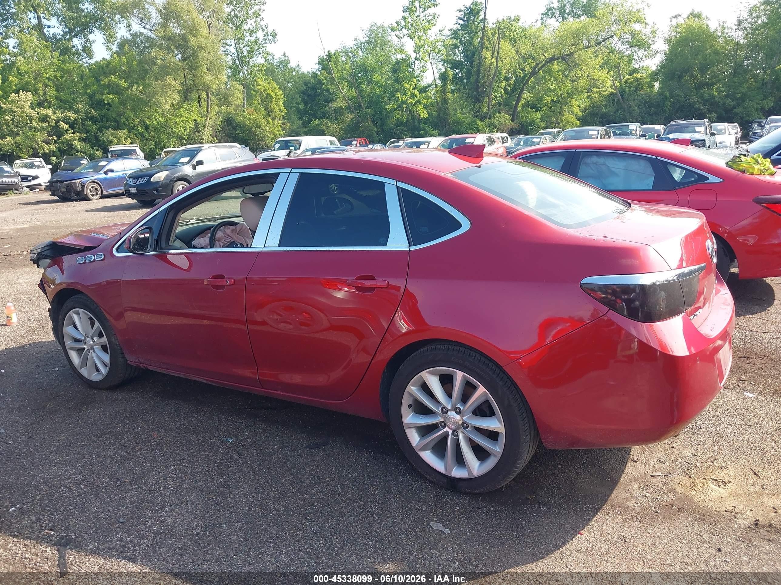 2015 Buick Verano Convenience Group Red vin: 1G4PR5SK9F4188563