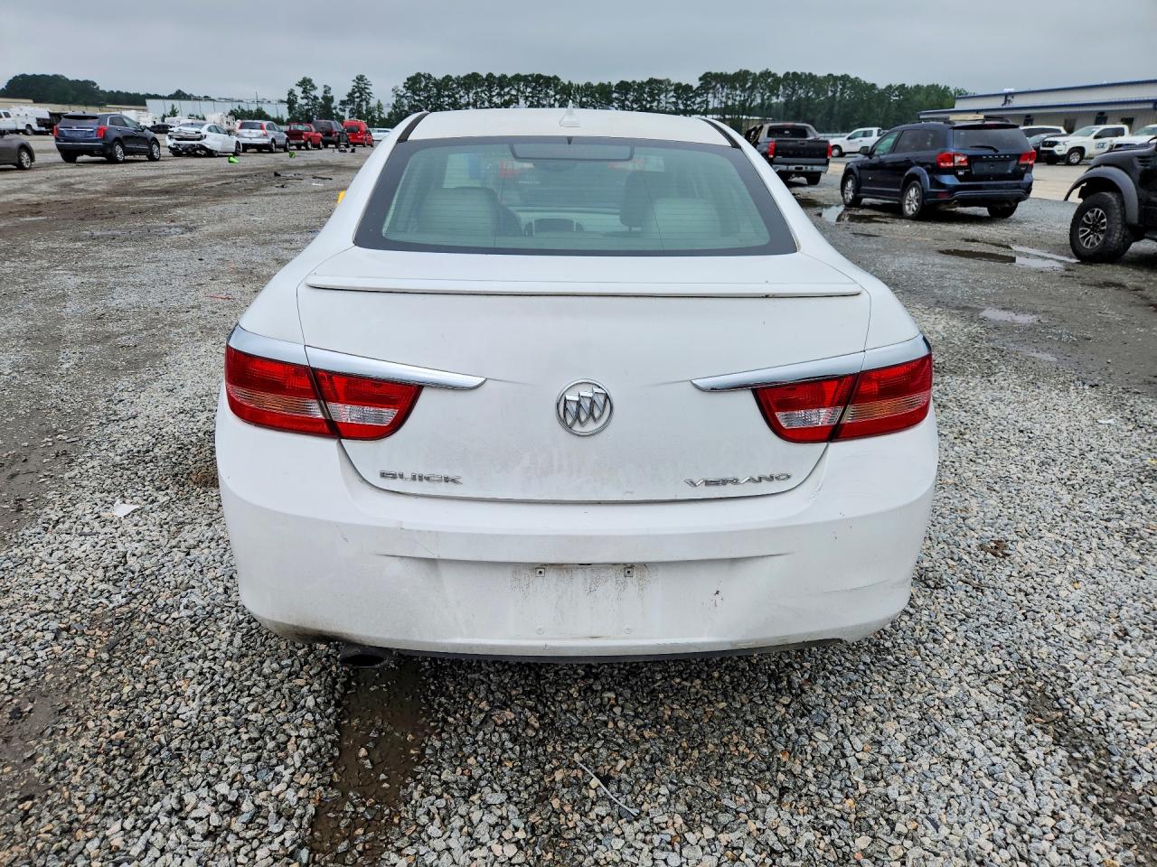 2012 Buick Verano Convenience White vin: 1G4PR5SKXC4174506
